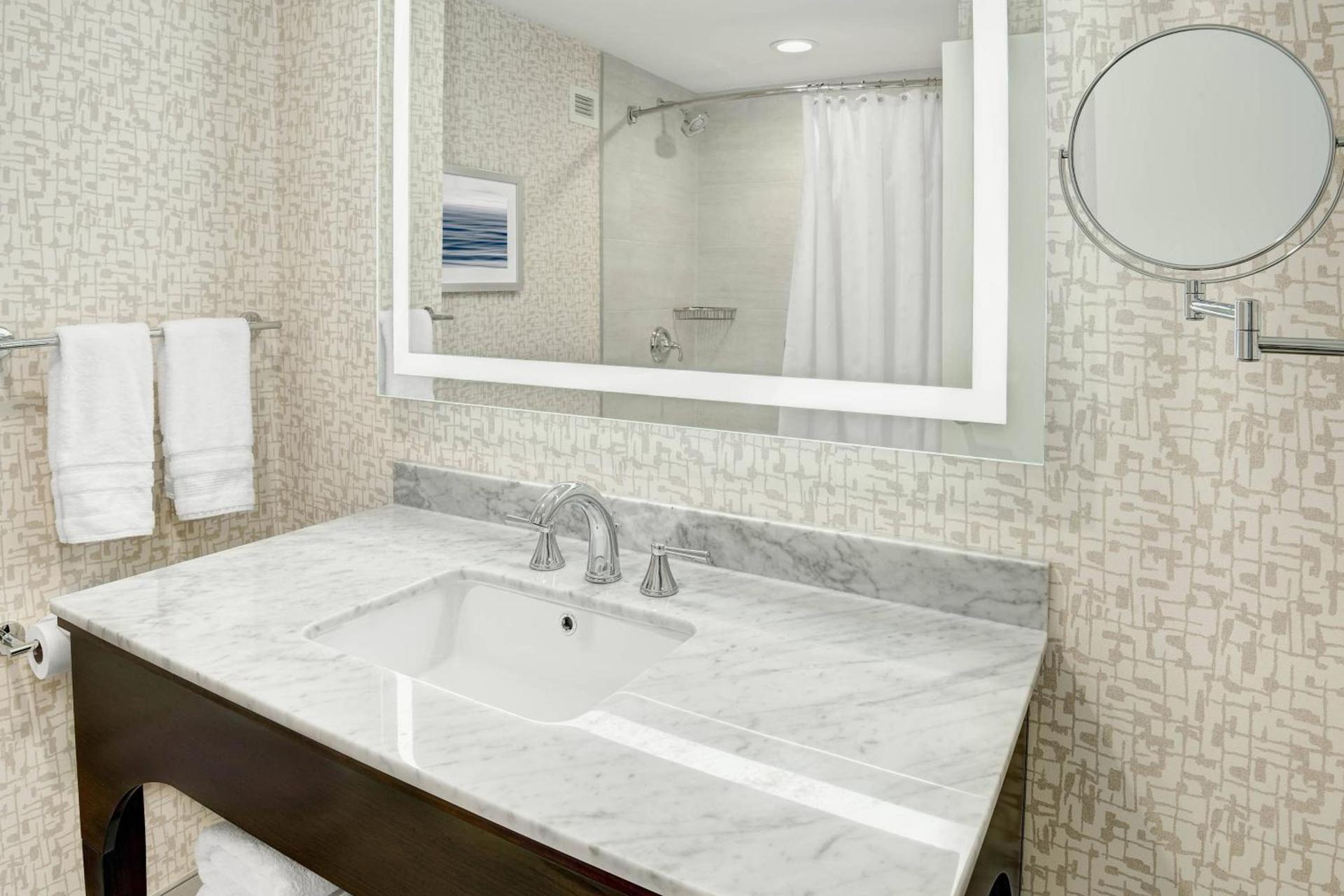 Sheraton Eatontown Hotel photo 17