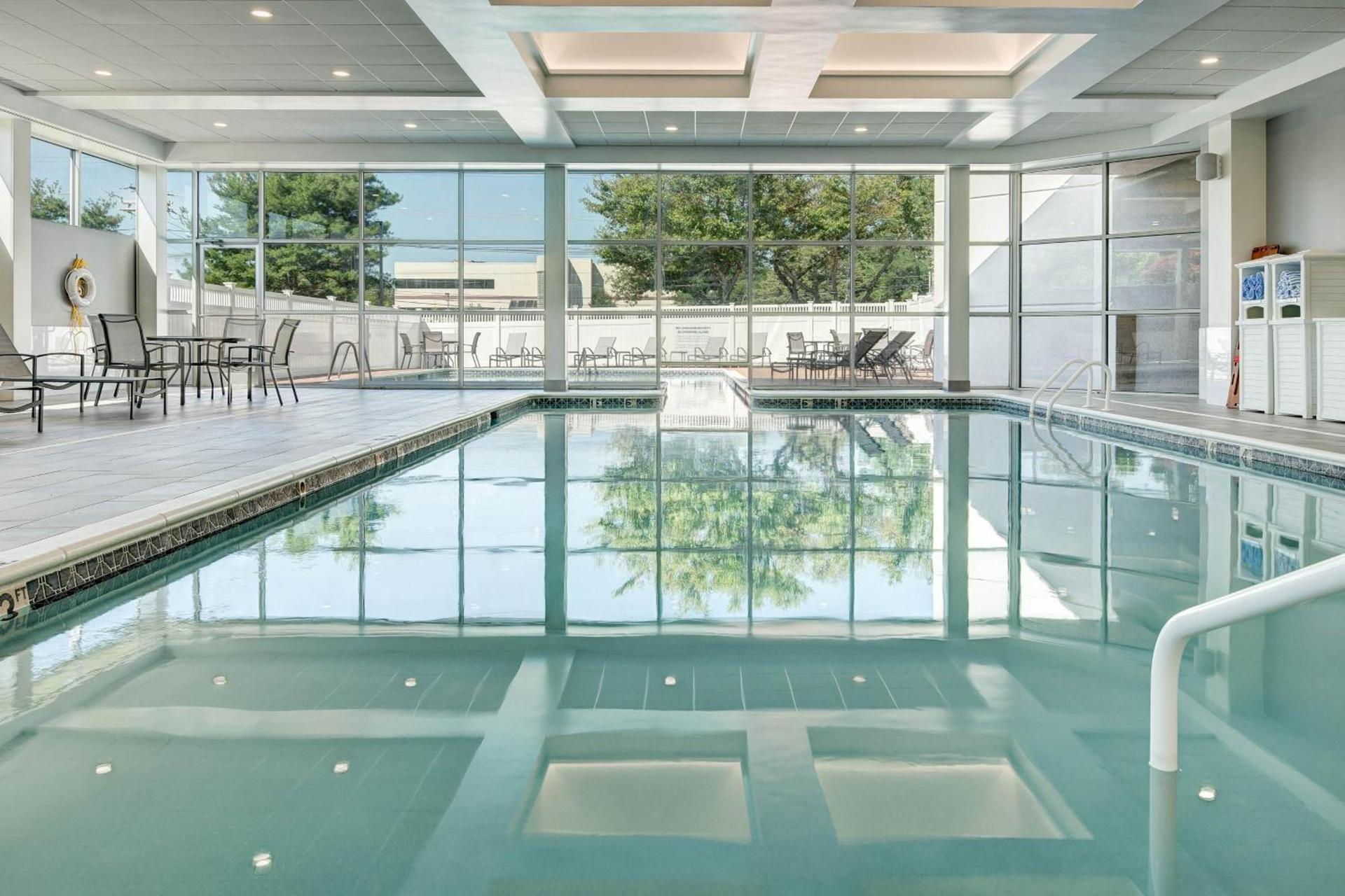 Sheraton Eatontown Hotel photo 37