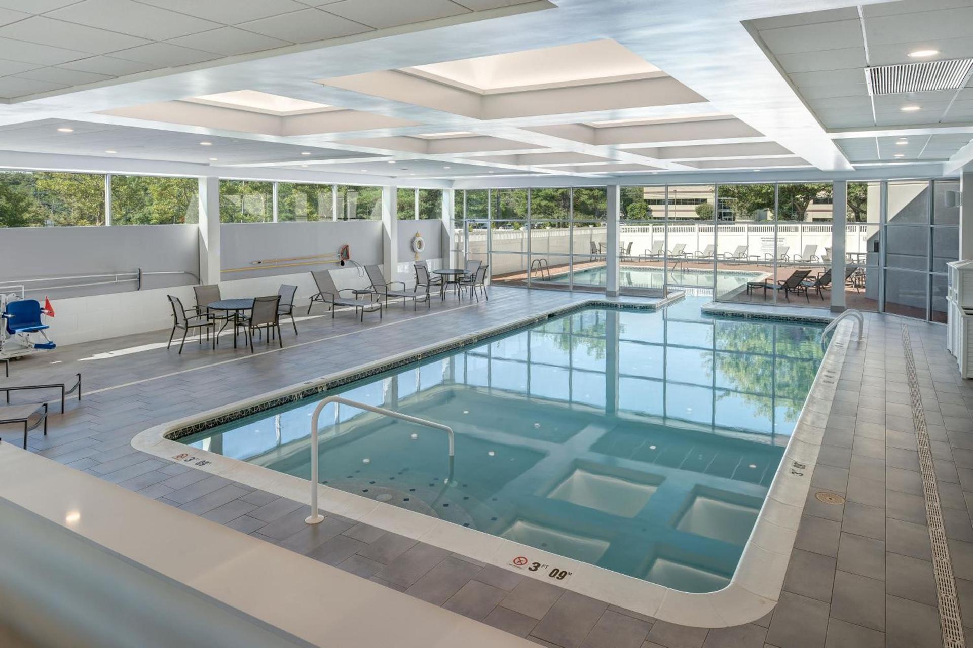 Sheraton Eatontown Hotel photo 38