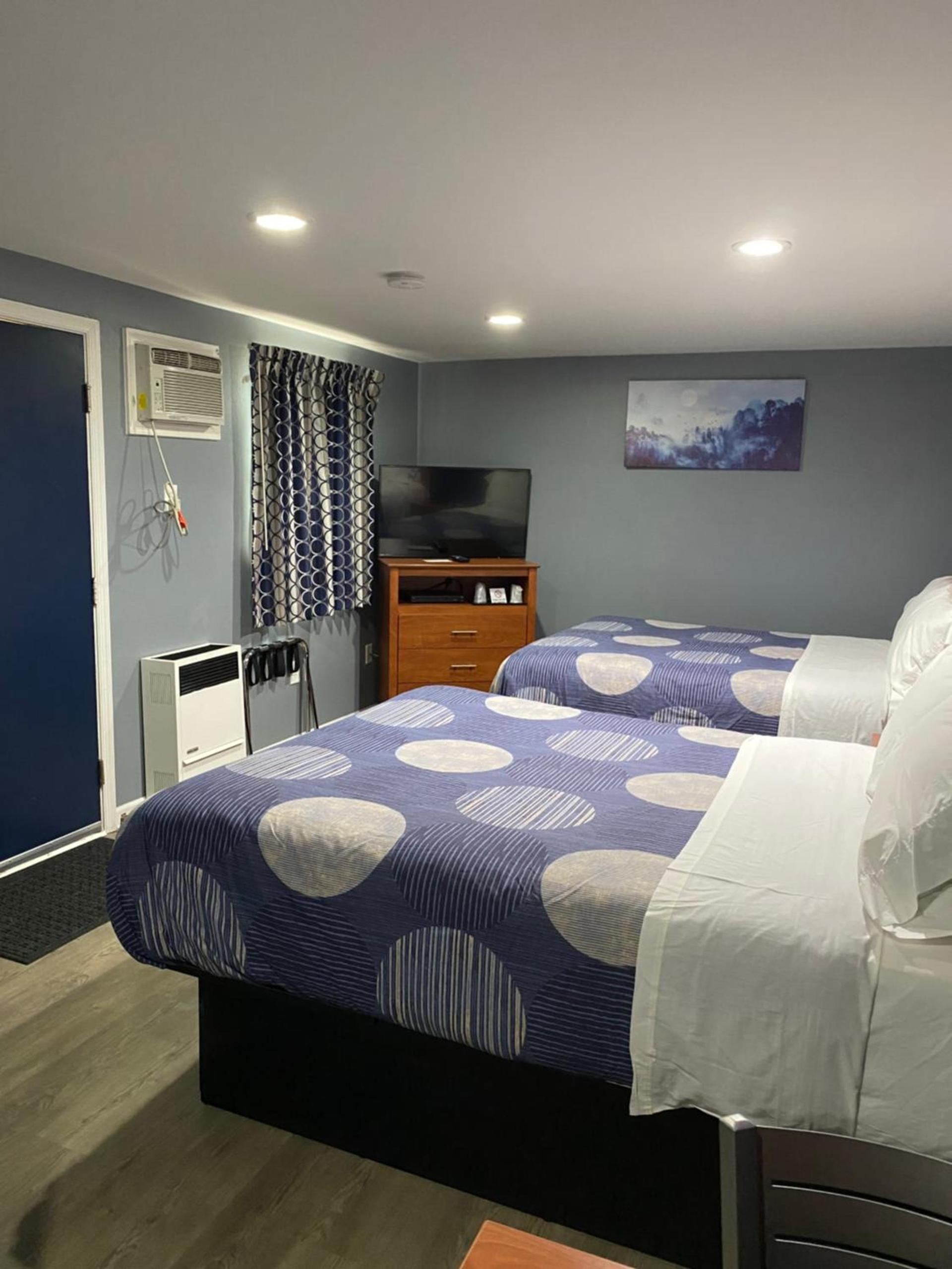Dunmore Inn photo 20