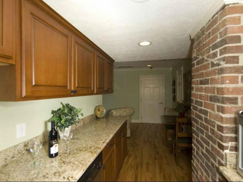 Hillwinds Inn - Blowing Rock photo 12