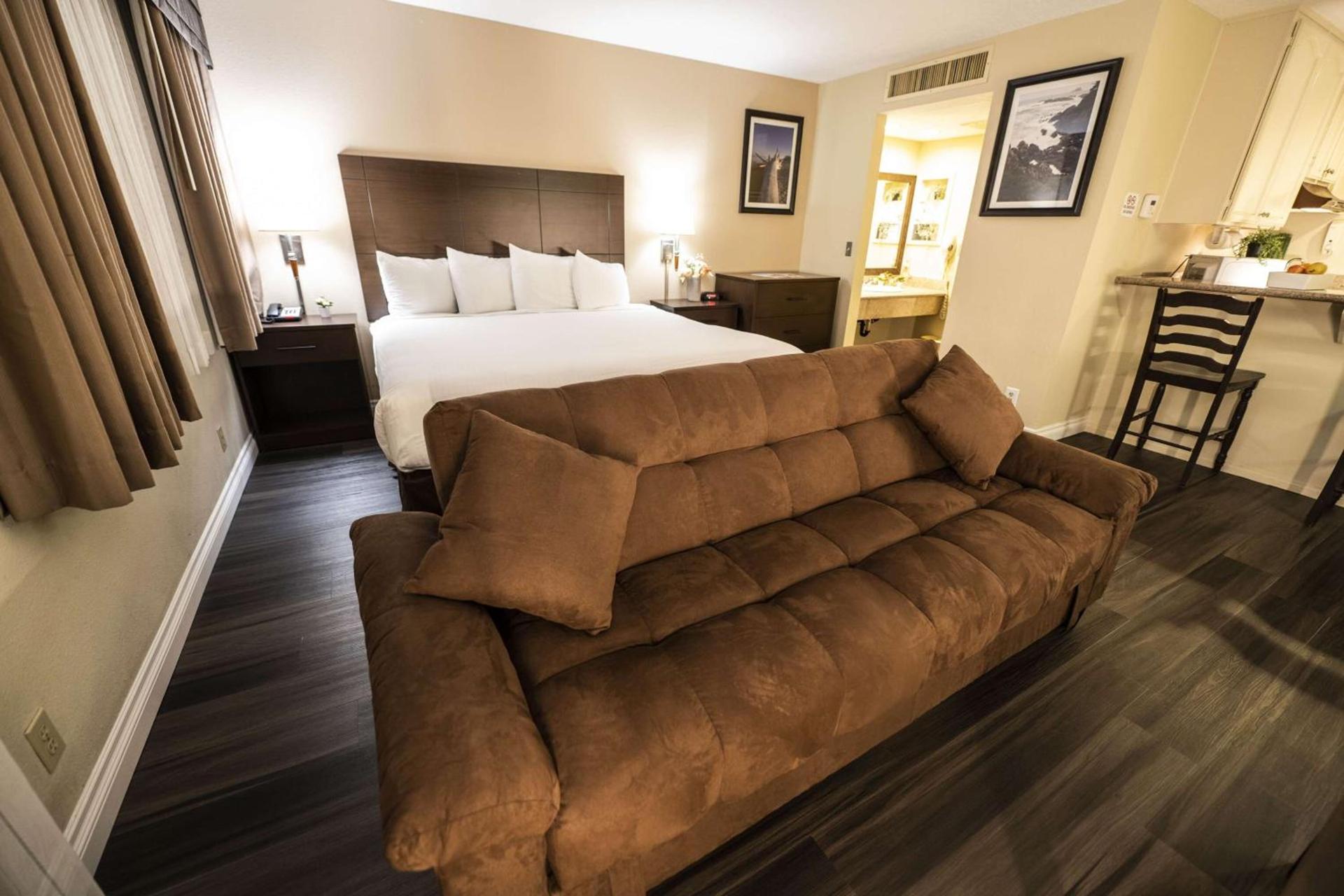 Best Western Westminster Inn photo 11