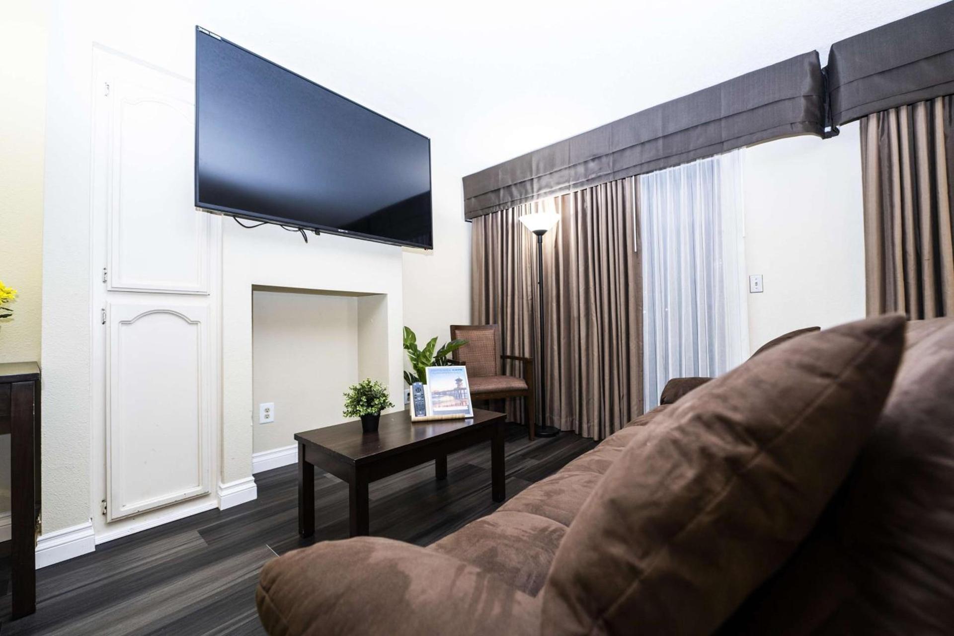 Best Western Westminster Inn photo 13