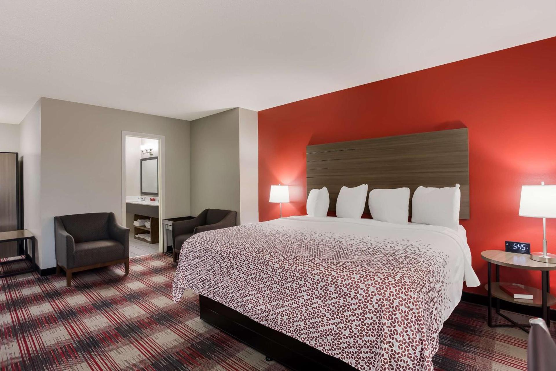 SureStay Hotel by Best Western Higginsville photo 11