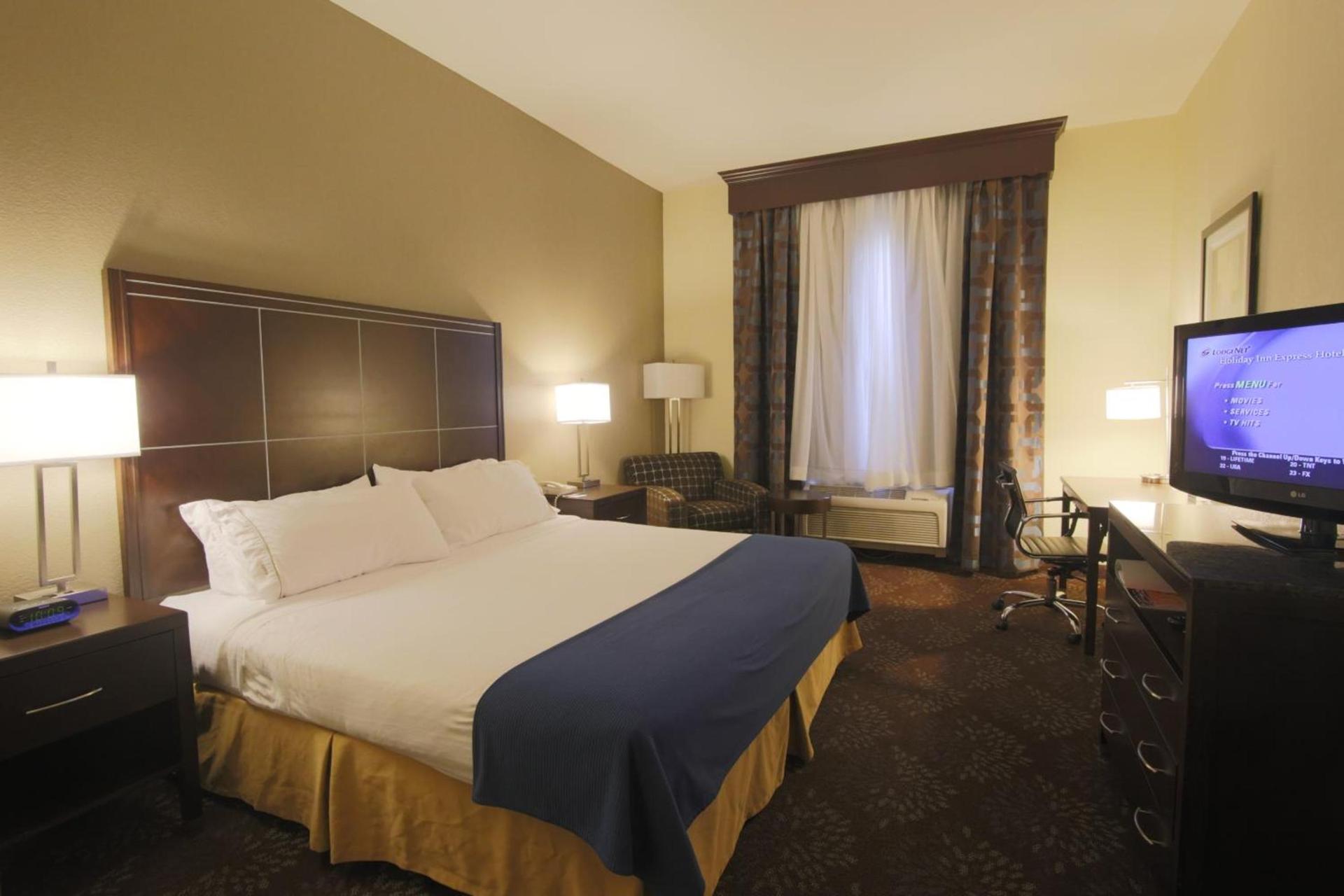 Hampton Inn & Suites Cathedral City photo 14