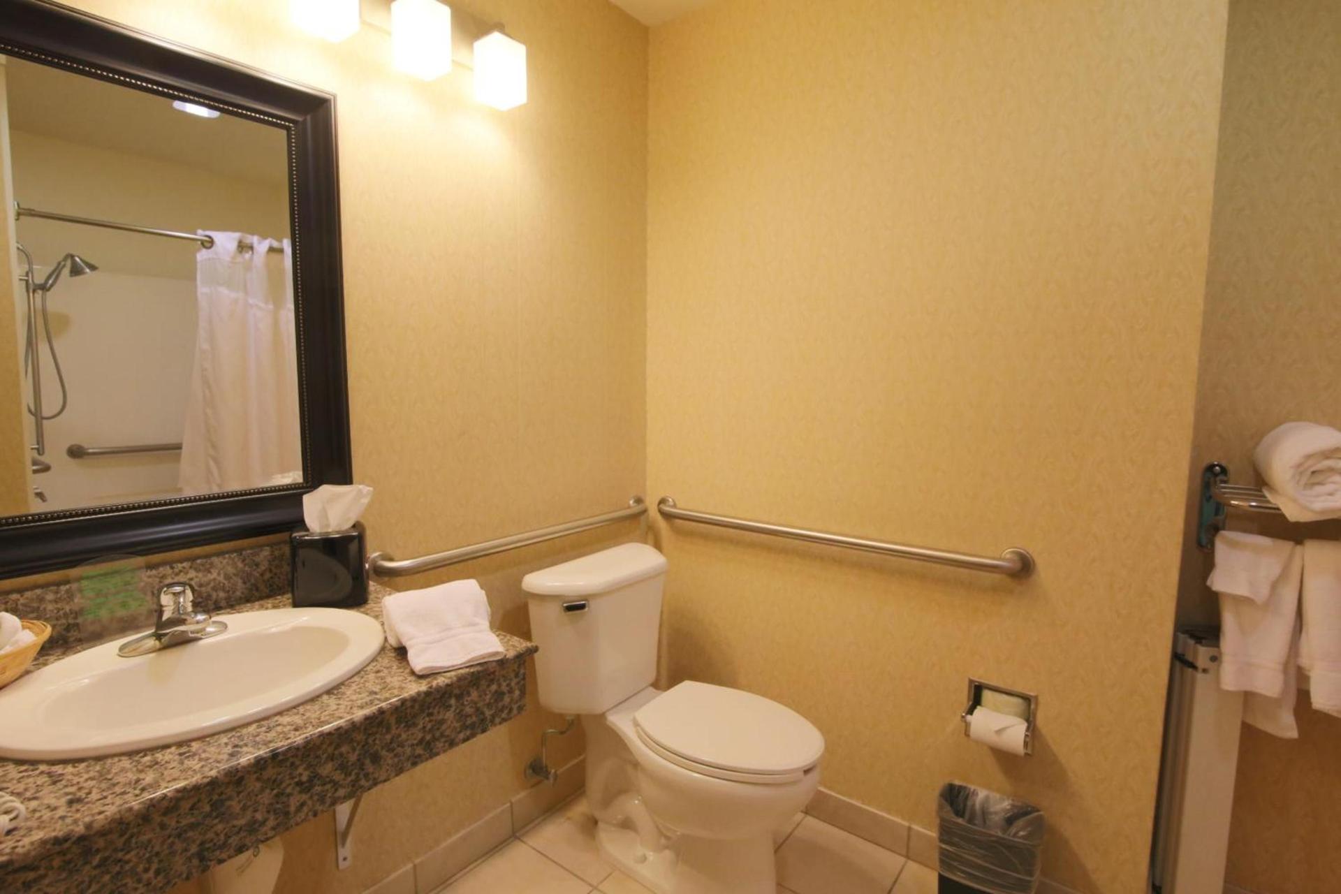 Hampton Inn & Suites Cathedral City photo 34