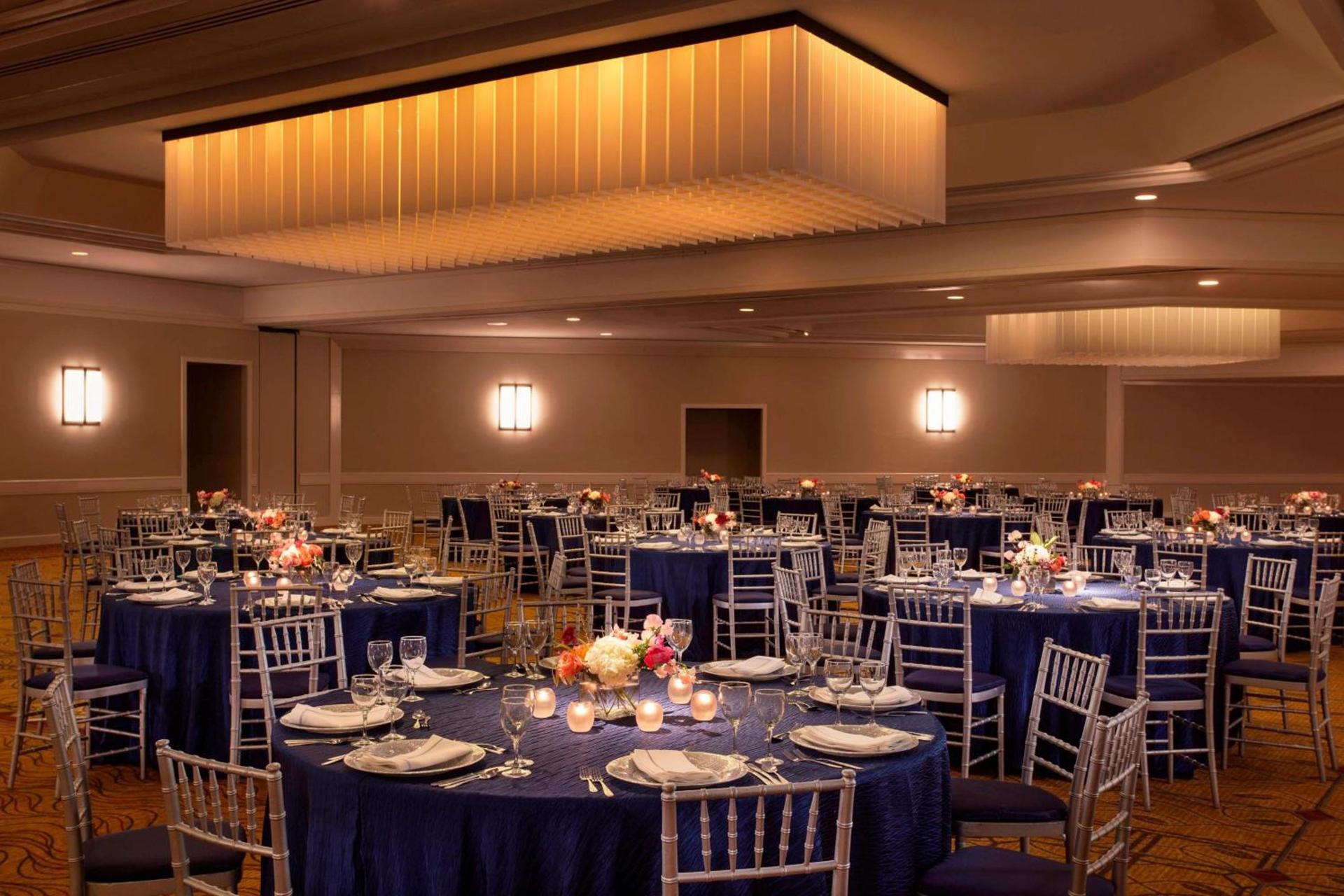 Sheraton Inner Harbor Hotel photo 36