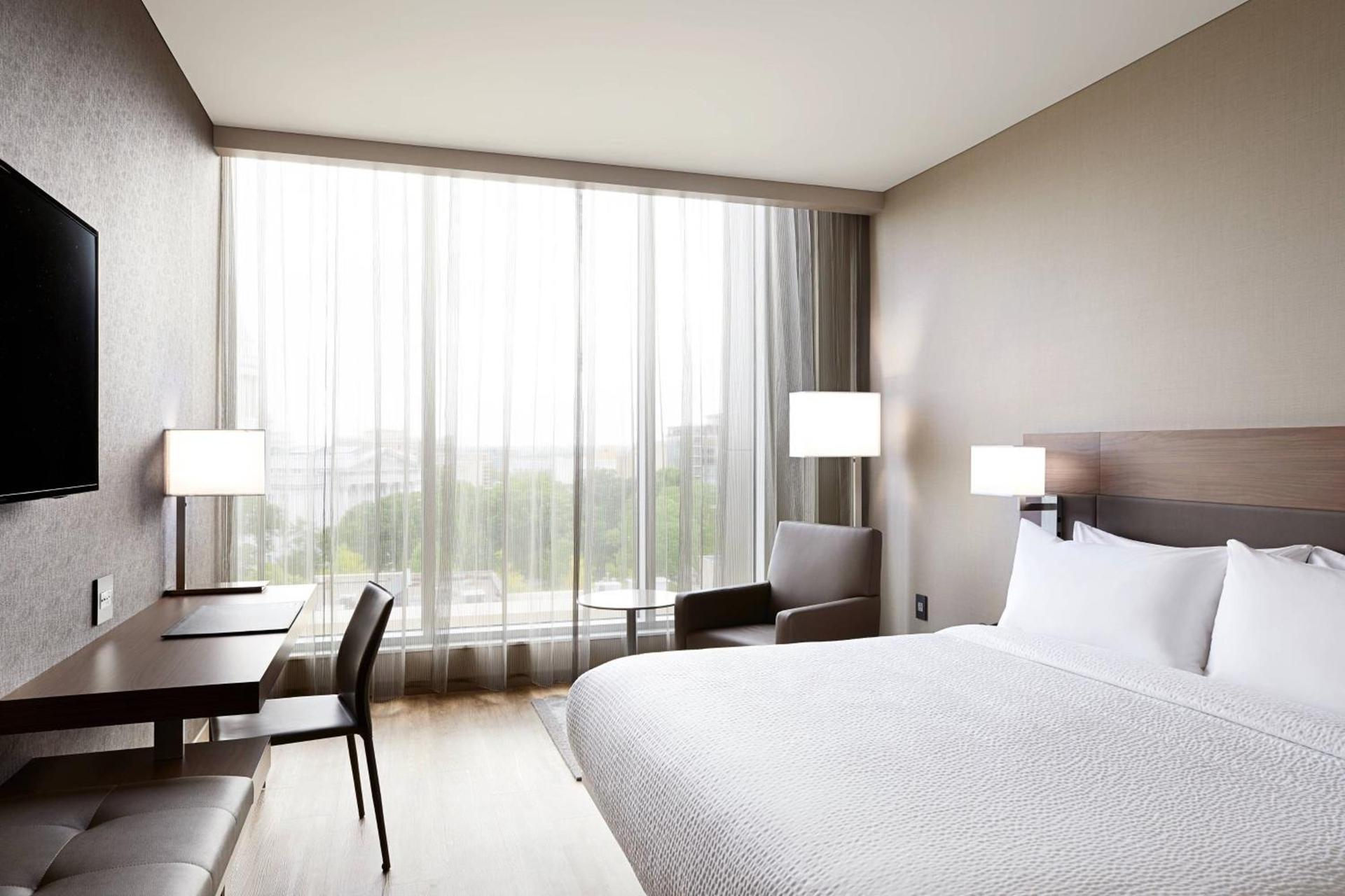 AC Hotel by Marriott Madison Downtown photo 13