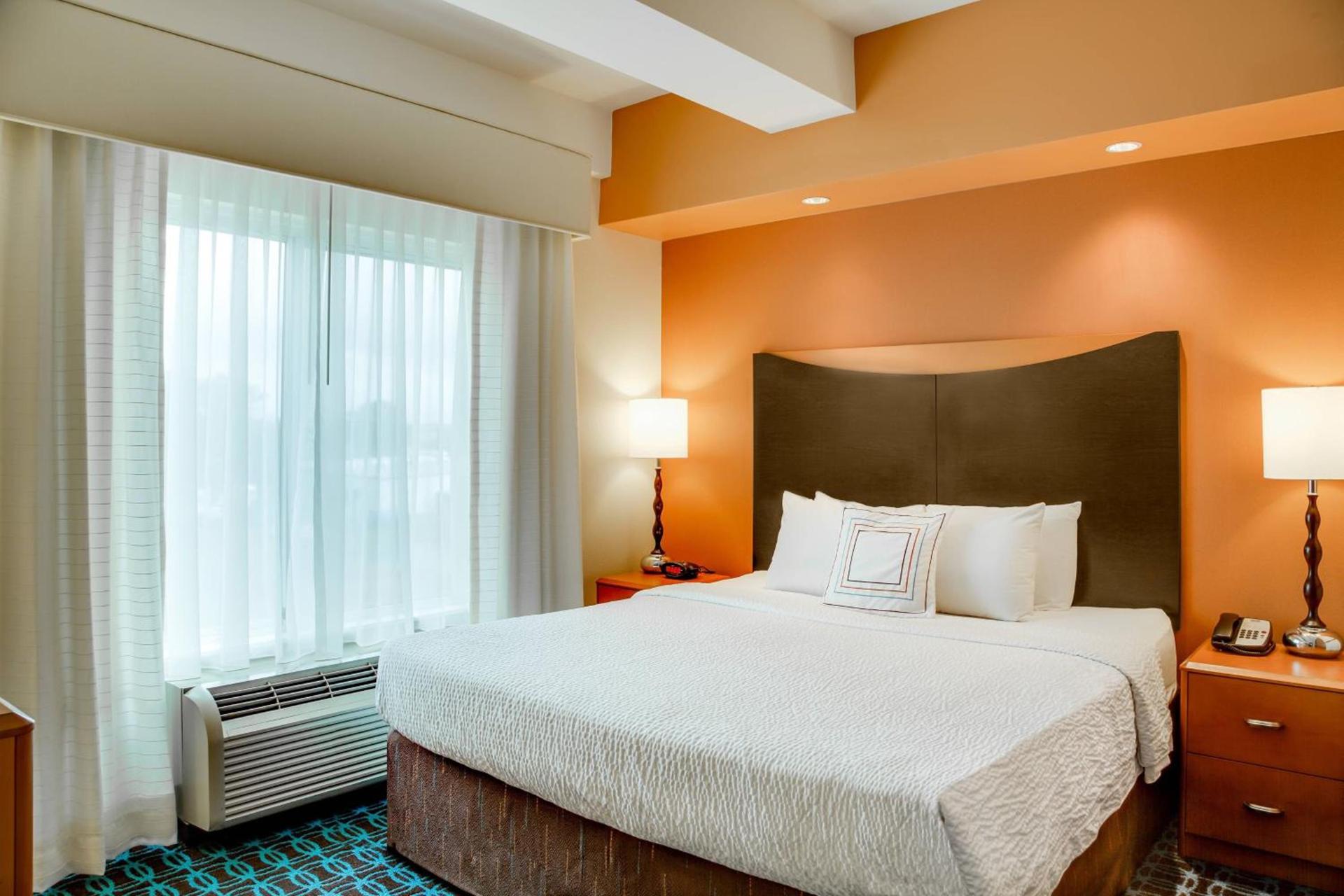 Fairfield Inn & Suites Lake City photo 11