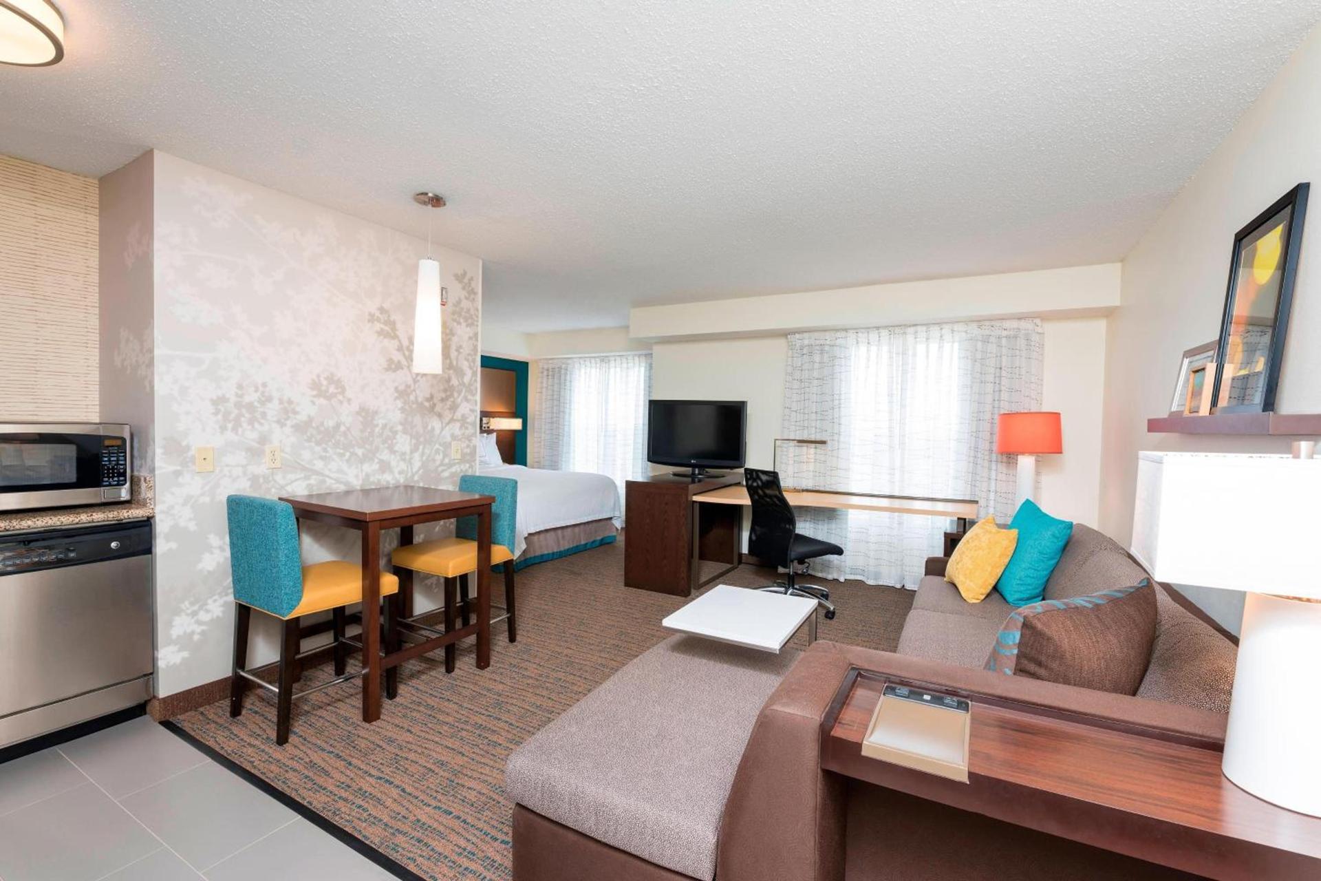 Residence Inn by Marriott Grand Rapids West photo 5