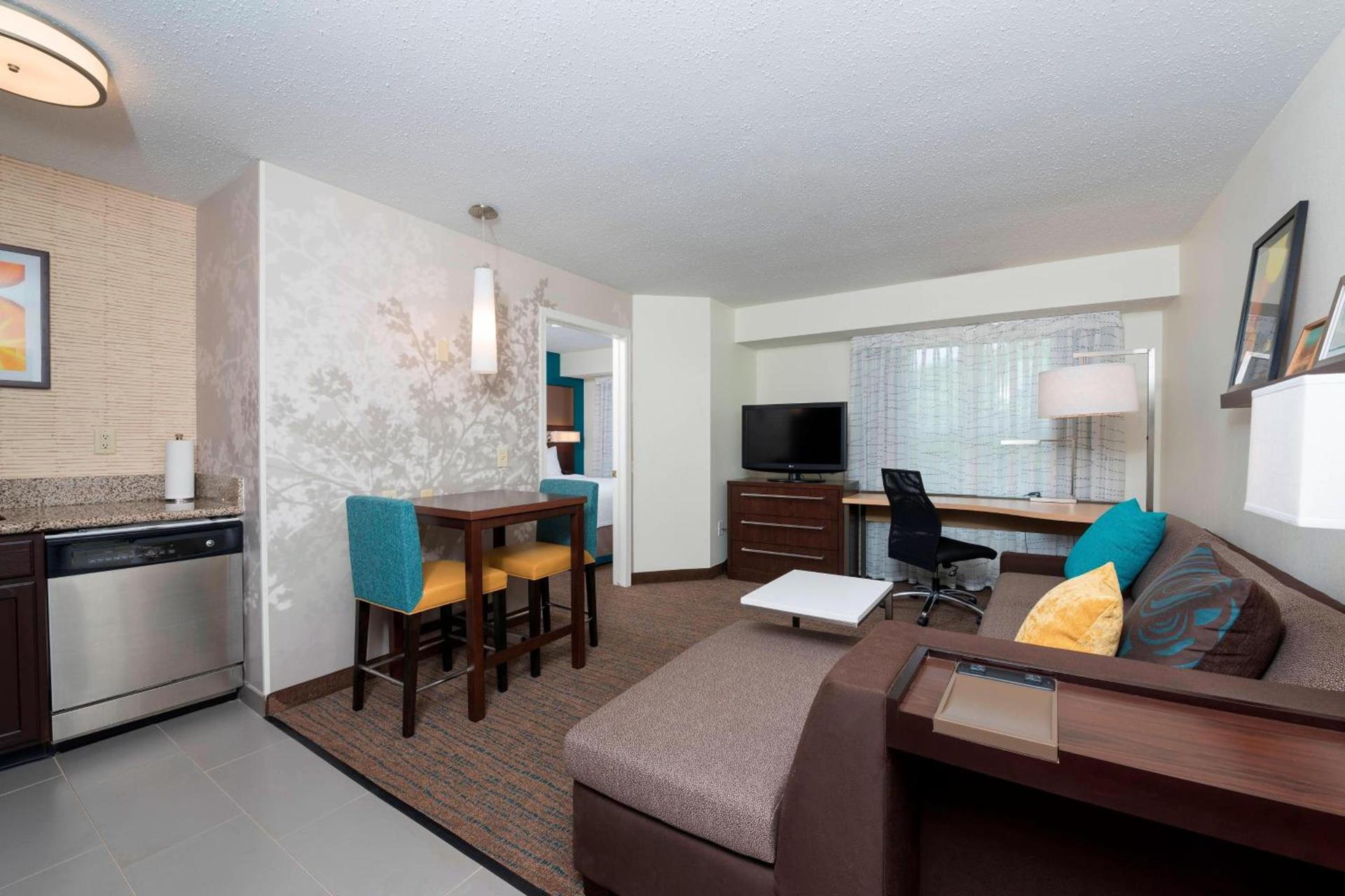 Residence Inn by Marriott Grand Rapids West photo 8