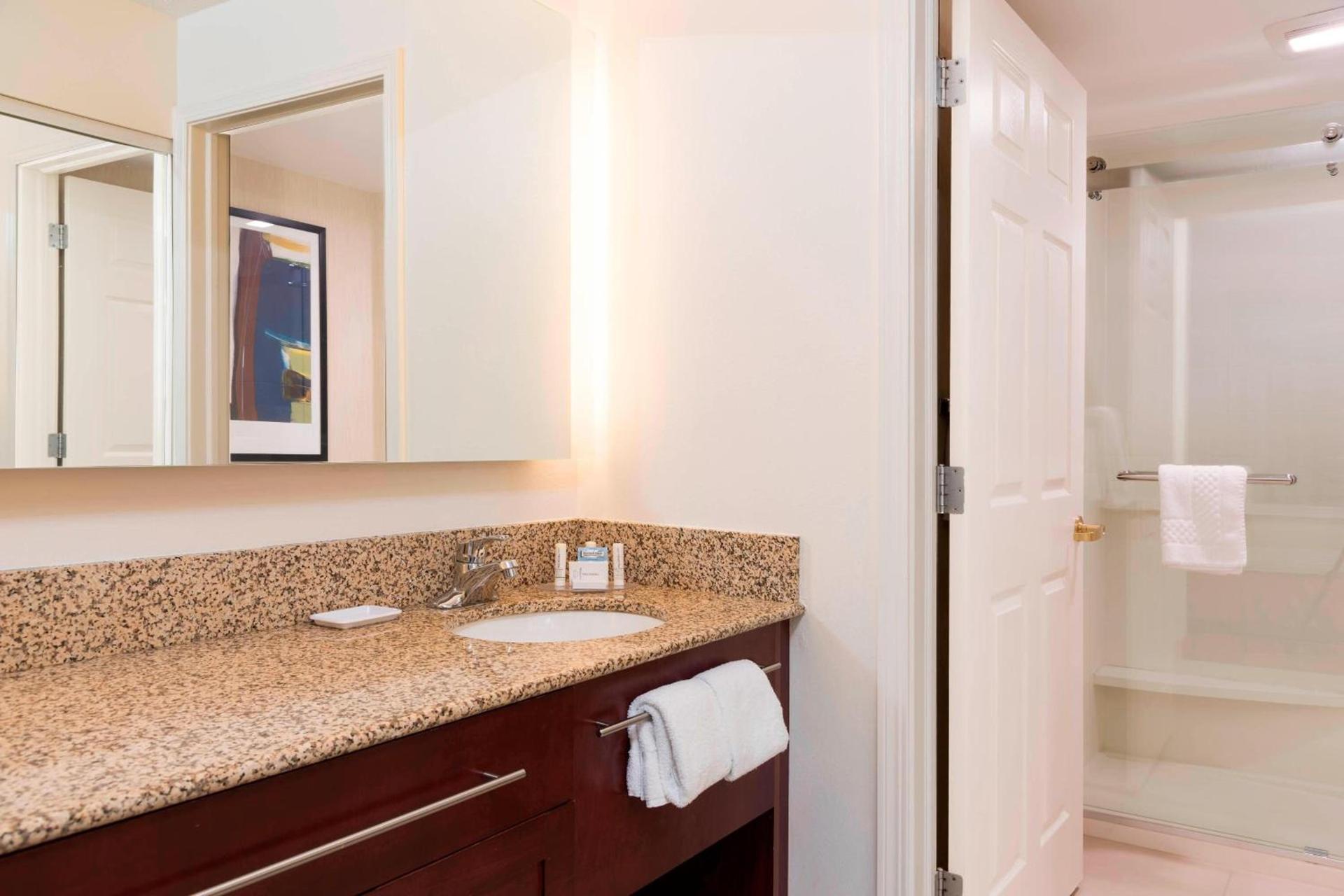 Residence Inn by Marriott Grand Rapids West photo 19