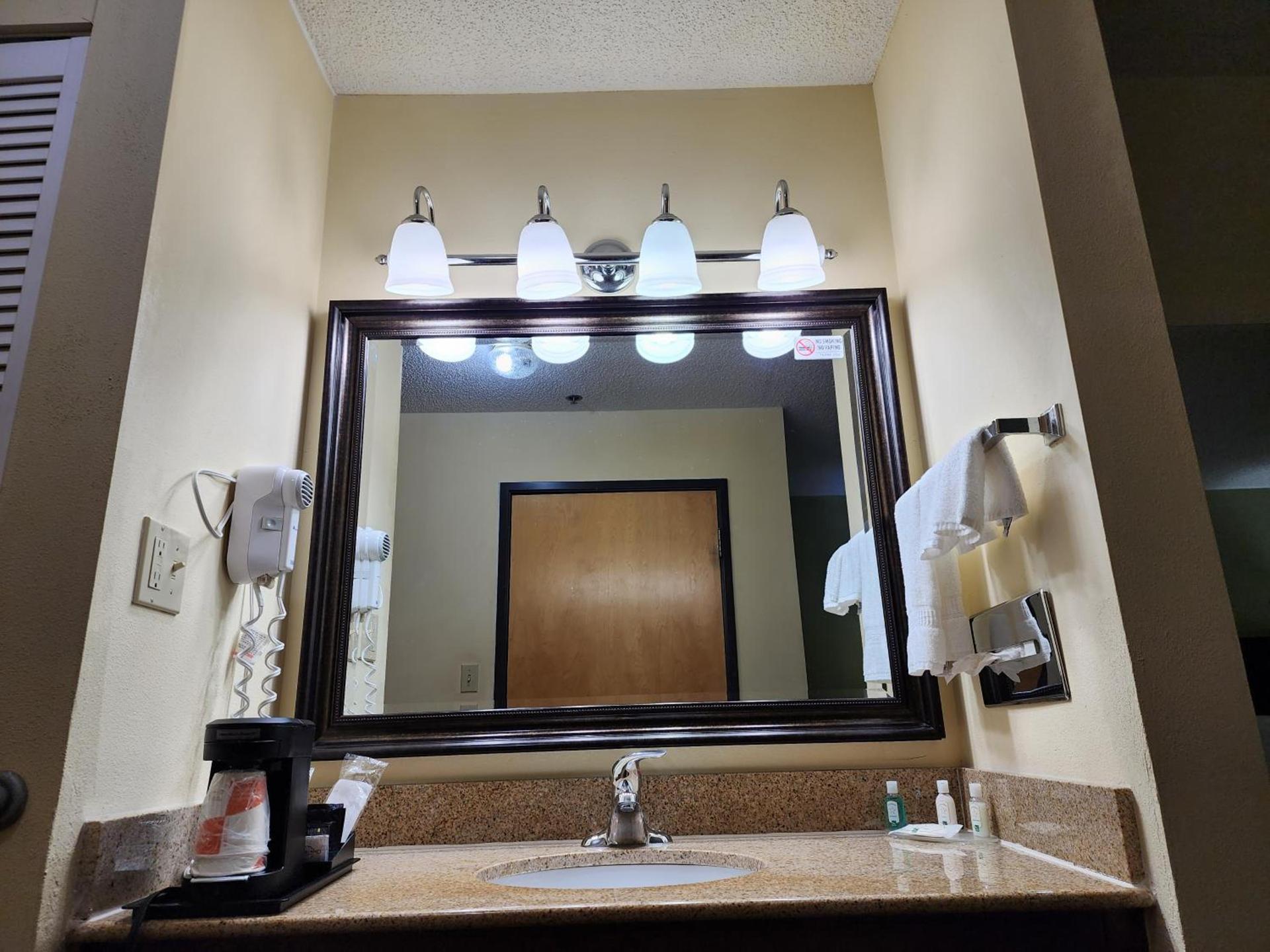 Quality Inn Wheelersburg photo 11
