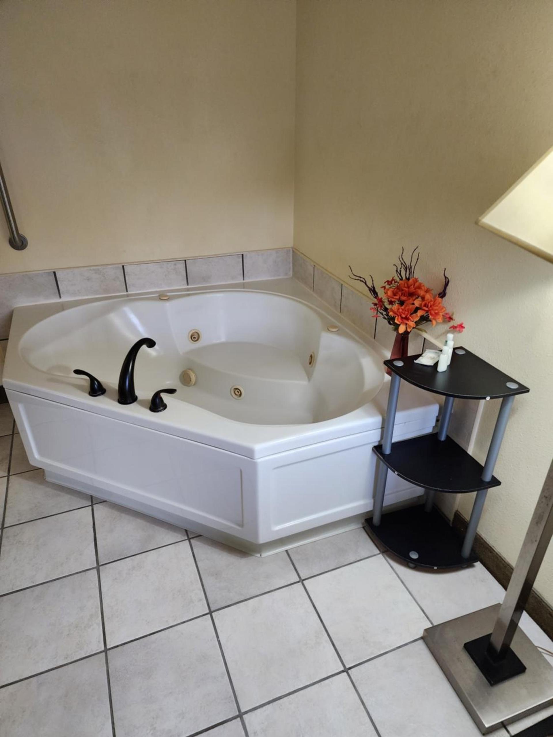 Quality Inn Wheelersburg photo 17