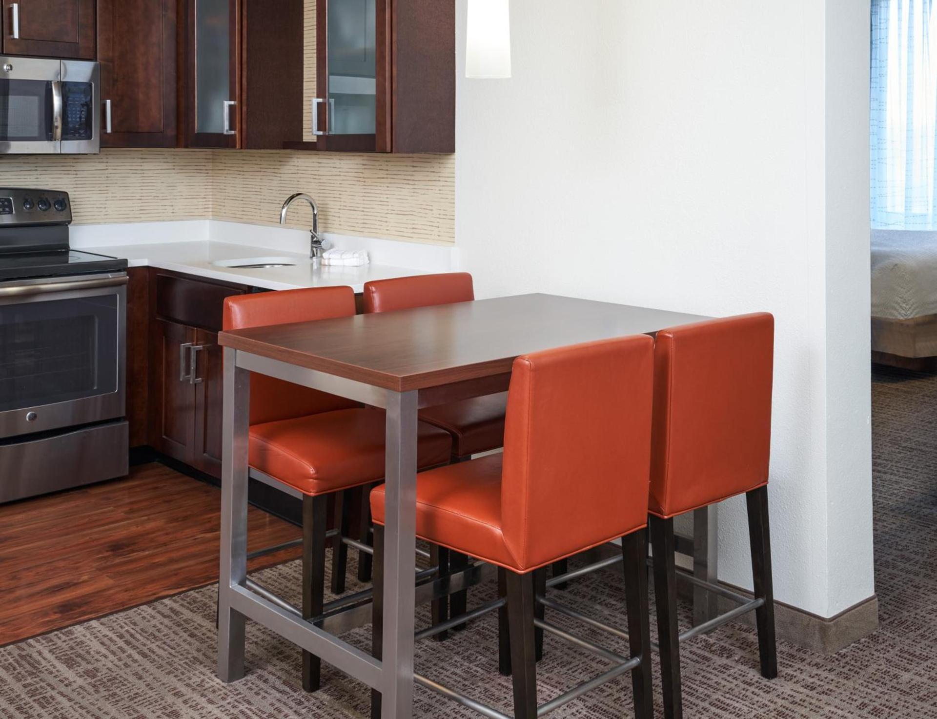 Residence Inn by Marriott Philadelphia Airport photo 8