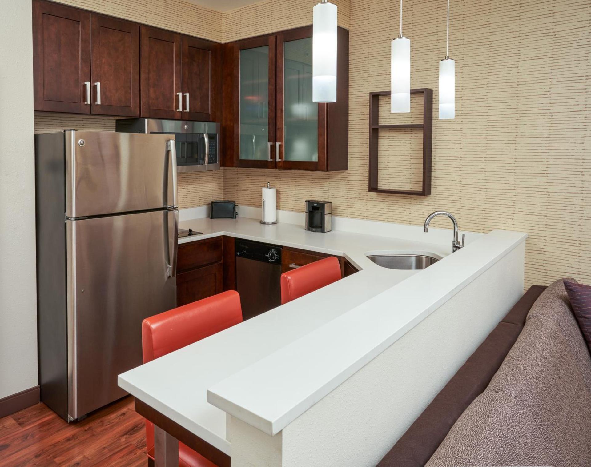 Residence Inn by Marriott Philadelphia Airport photo 9