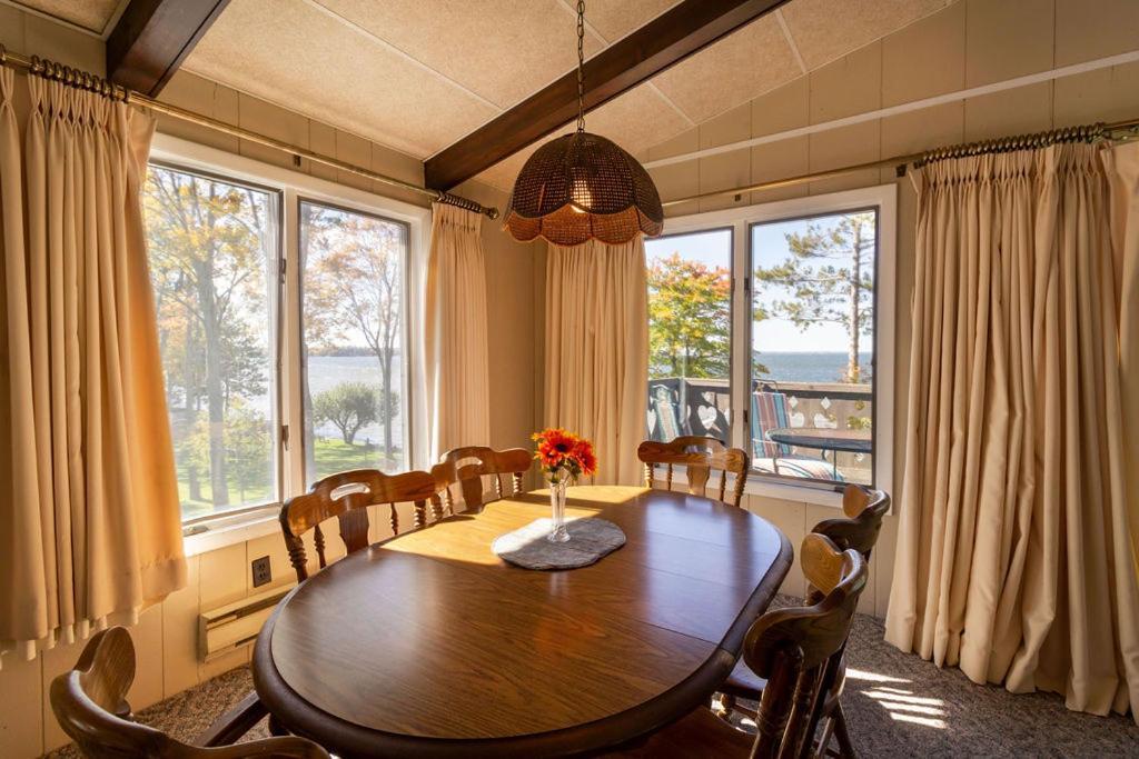 Cedar Oaks Lakeside Resort photo 36