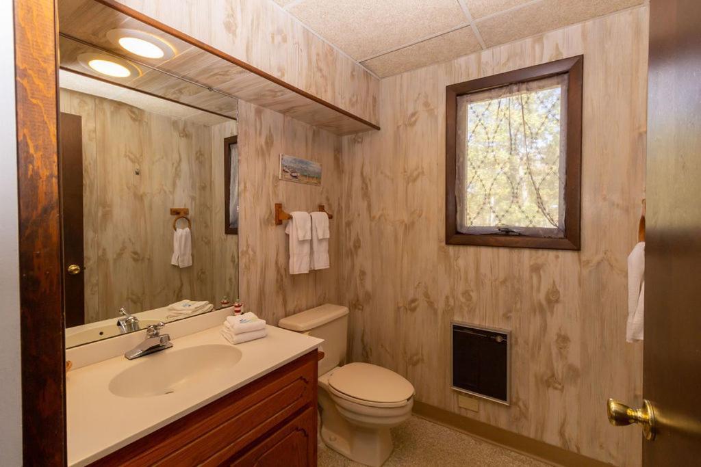 Cedar Oaks Lakeside Resort photo 40