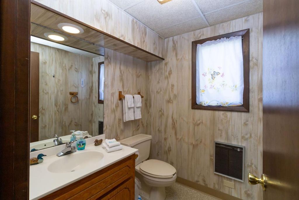 Cedar Oaks Lakeside Resort photo 47
