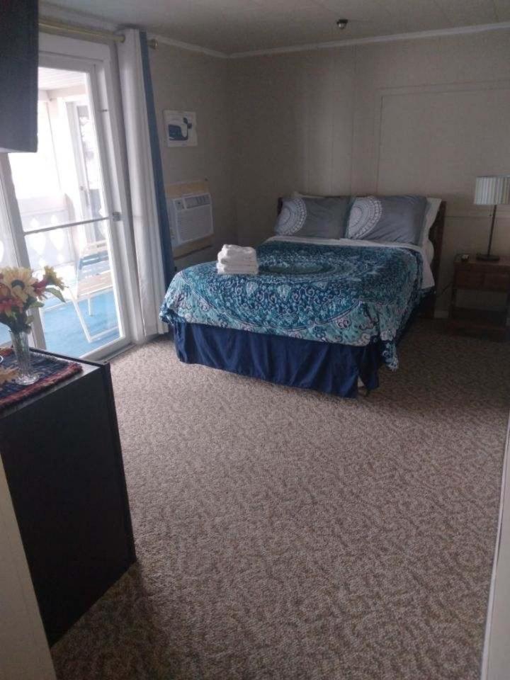 Cedar Oaks Lakeside Resort photo 74