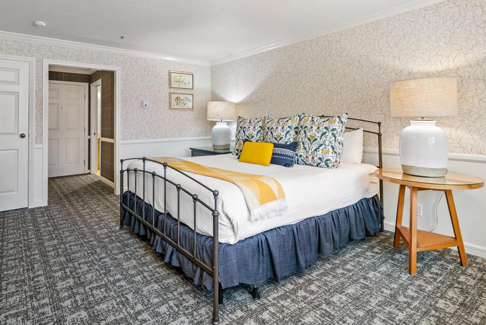 Apple Farm Inn photo 9