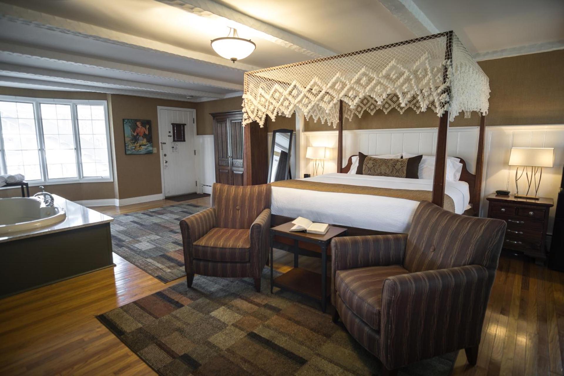 The Yankee Inn photo 77