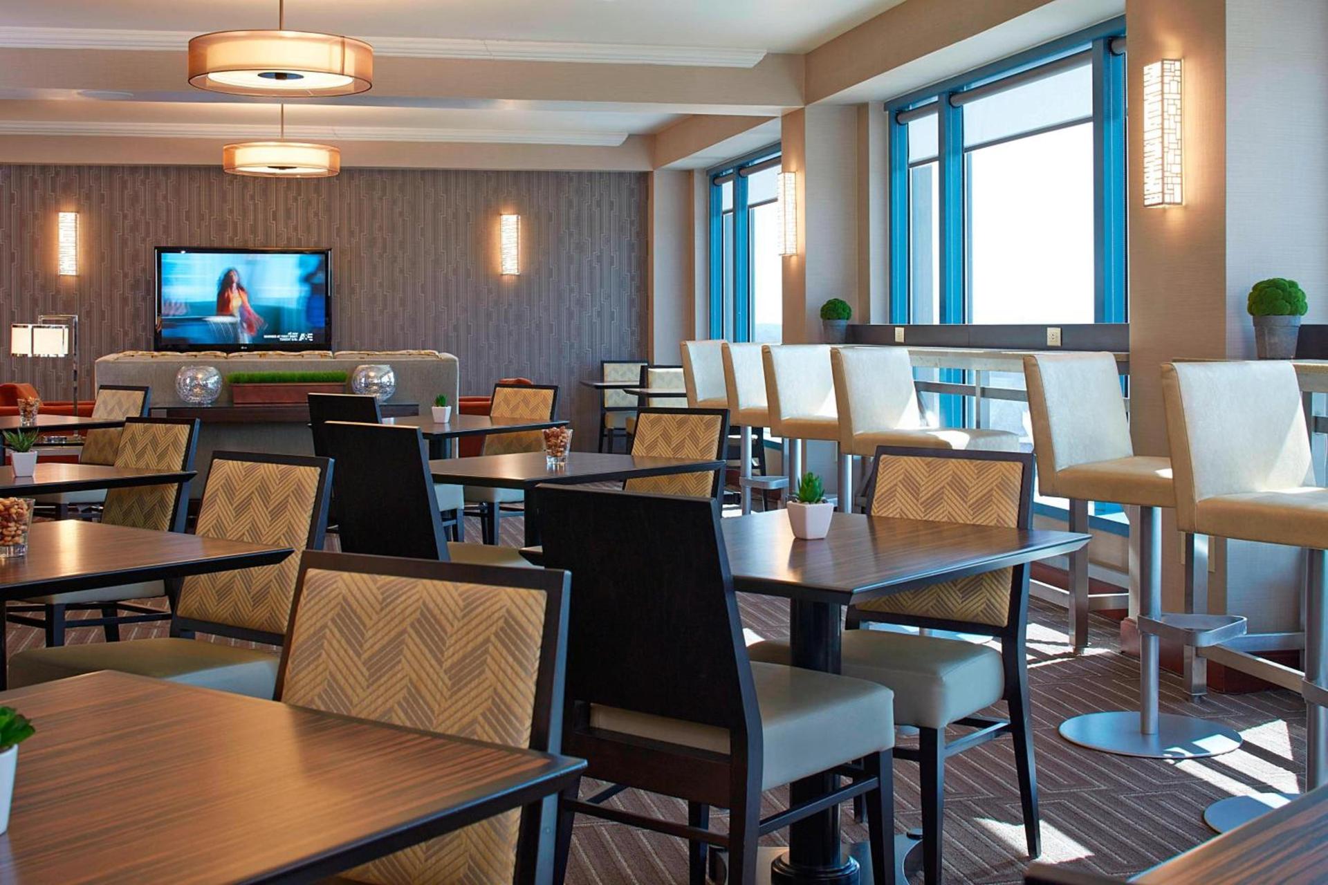 Milwaukee Marriott West photo 11