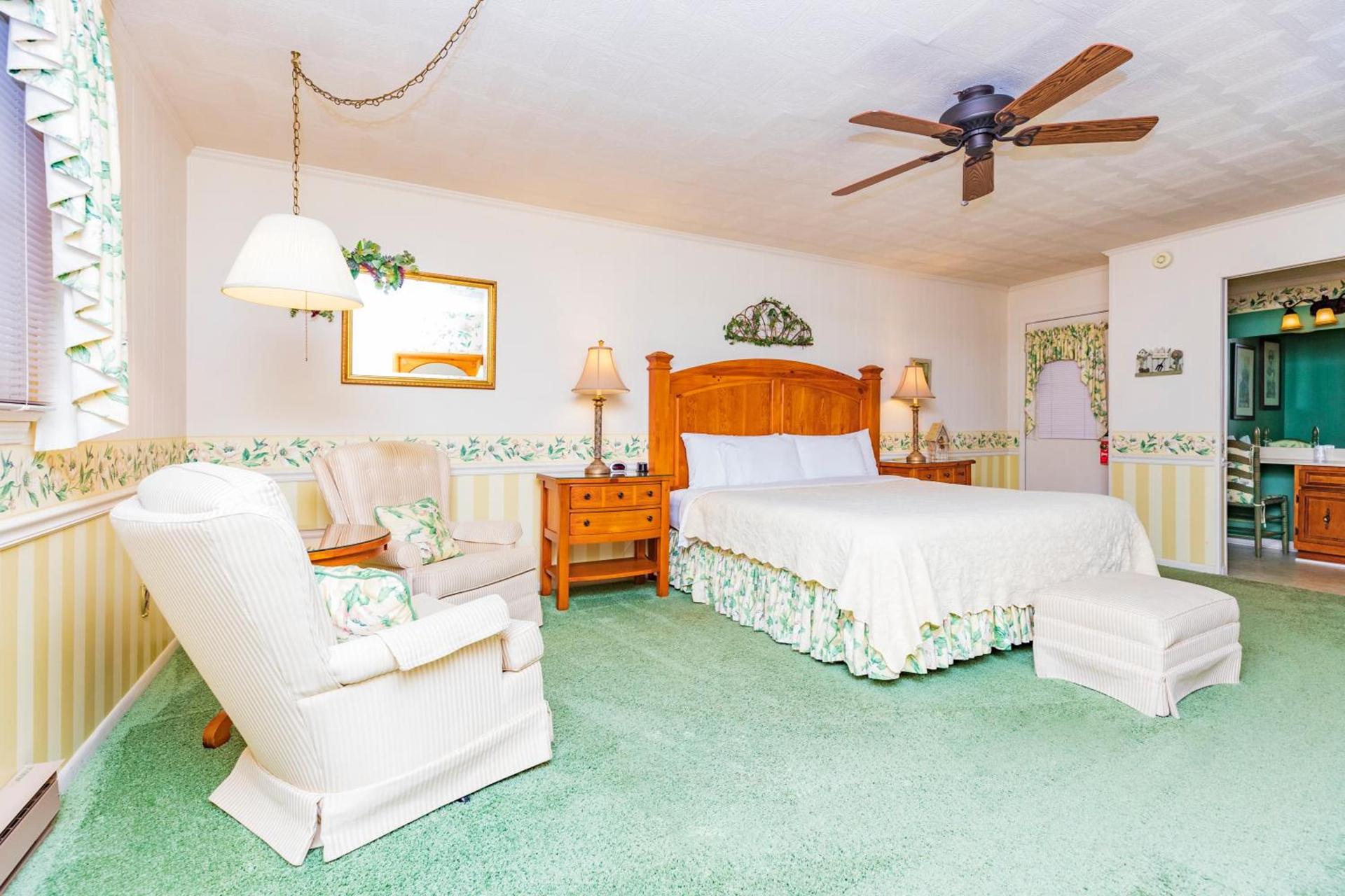 Azalea Garden Inn photo 8