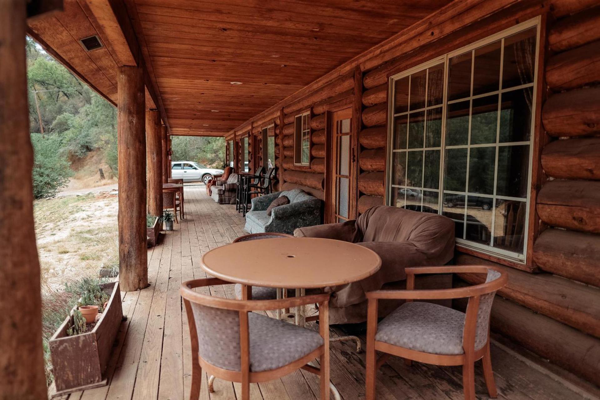 Bear Creek Cabins photo 13