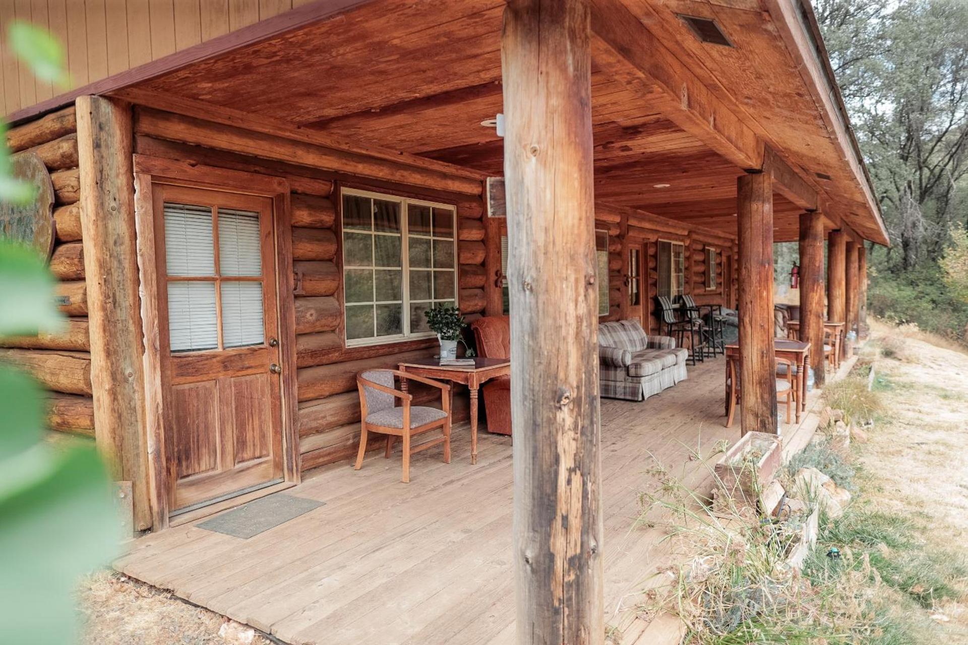Bear Creek Cabins photo 12