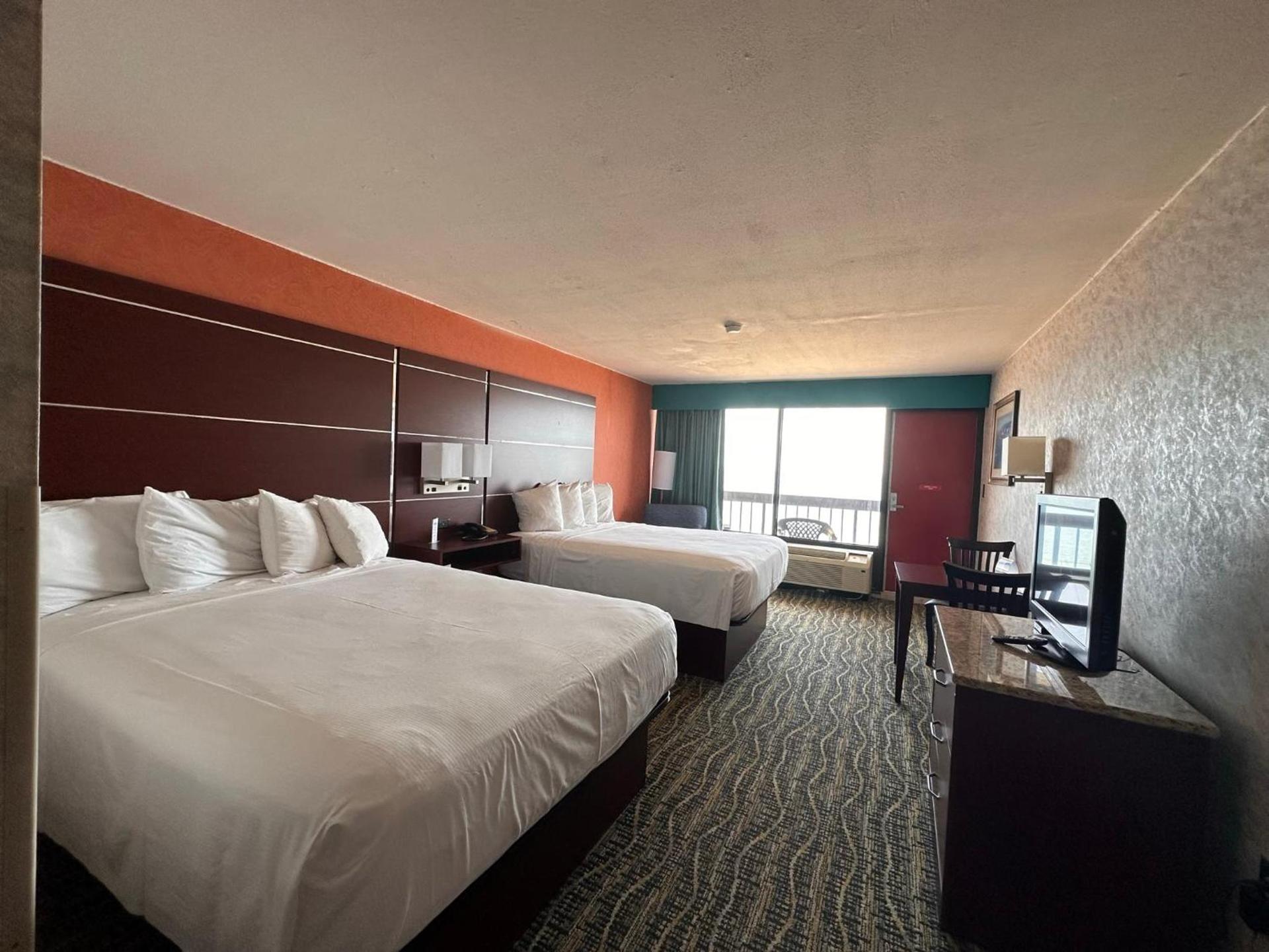 The Breakers Resort Inn photo 31