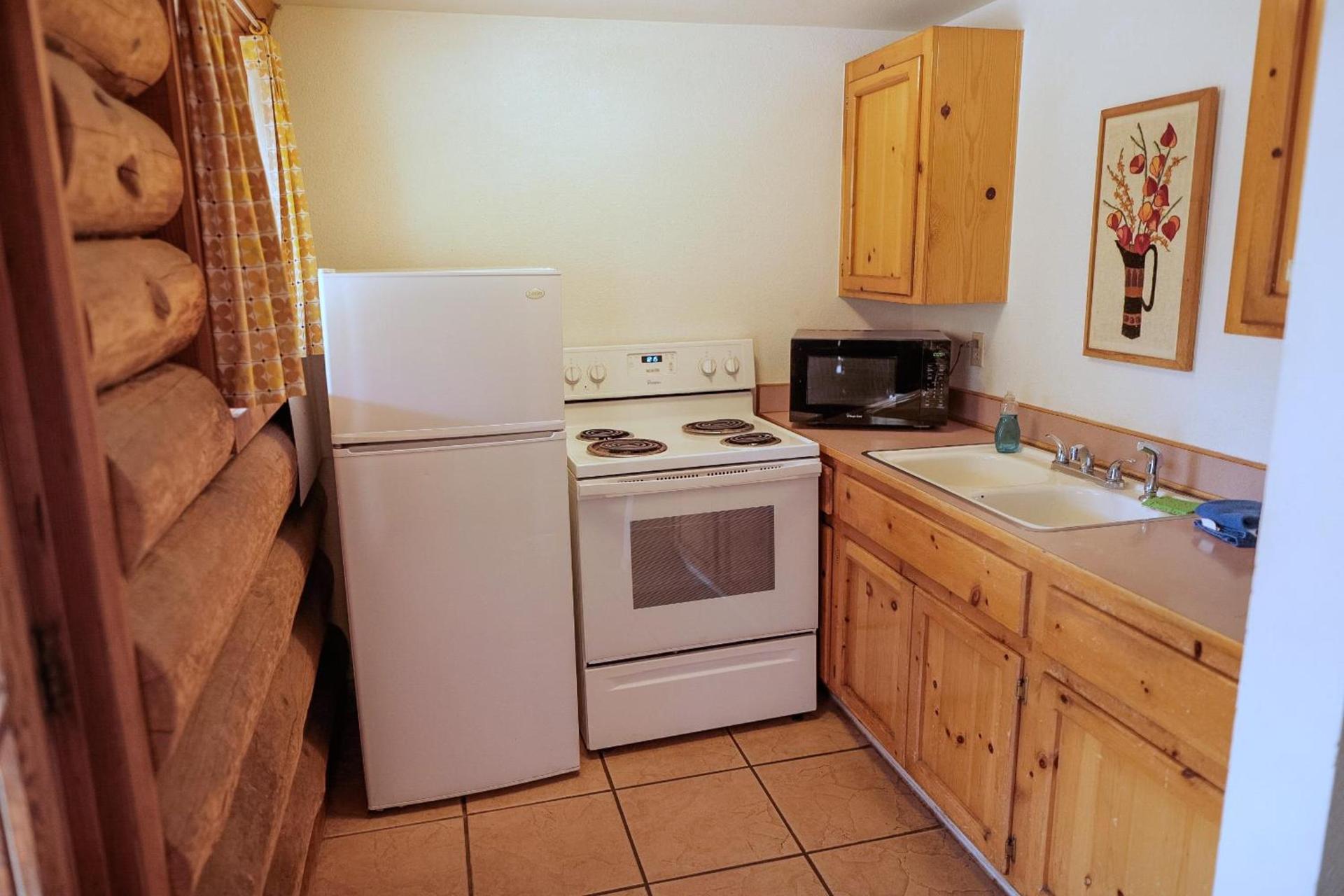 Bear Creek Cabins photo 25