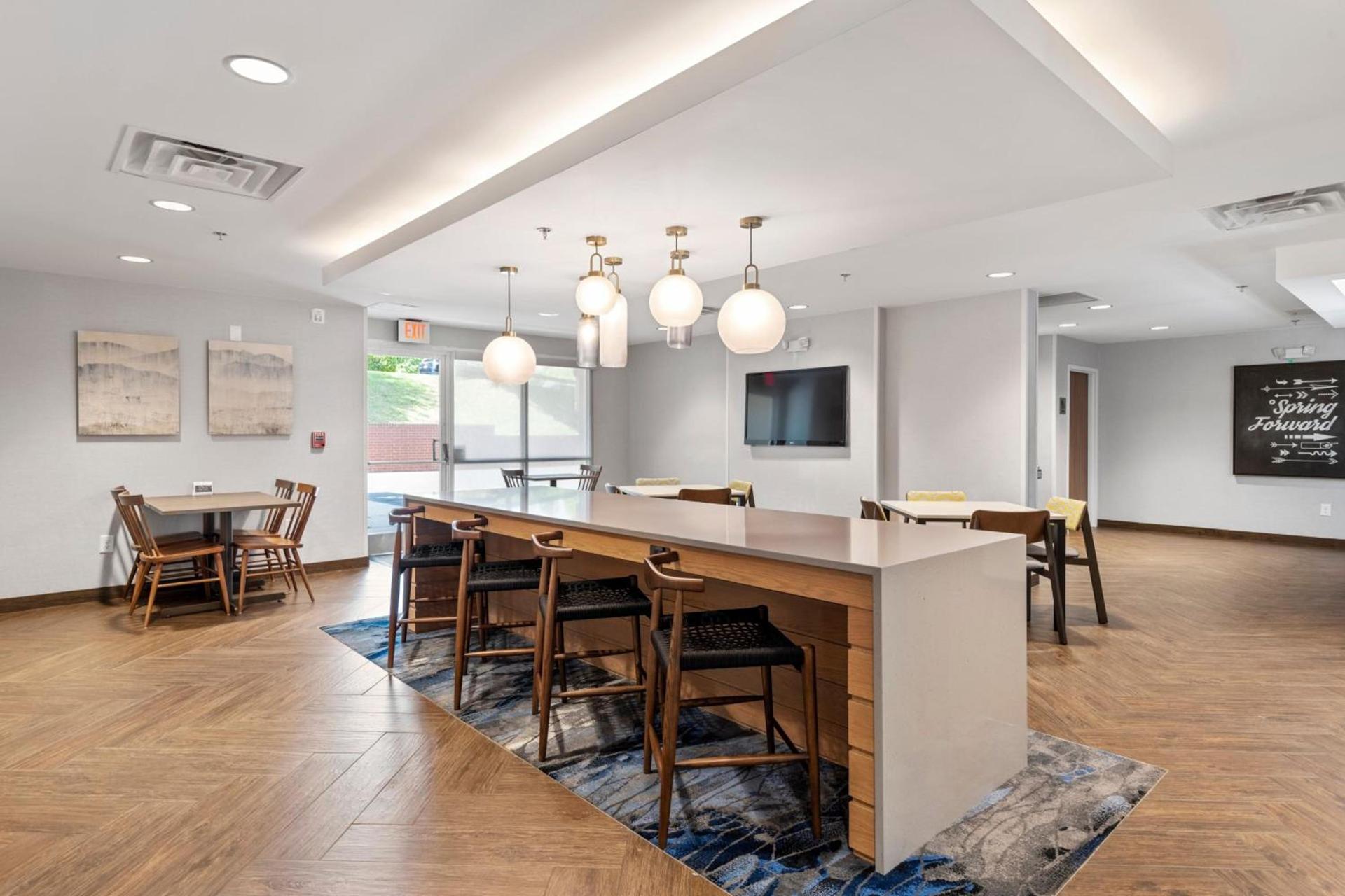 Fairfield Inn & Suites by Marriott Hickory photo 14