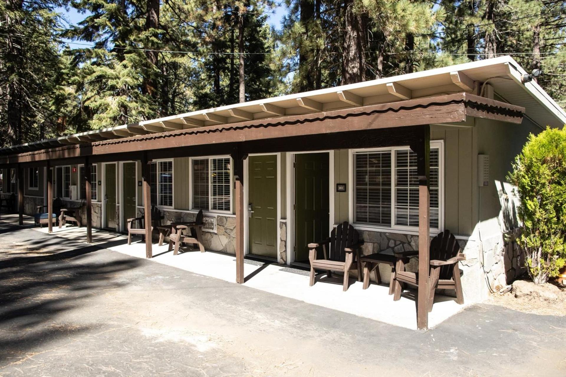 Emerald Bay Lodge photo 5