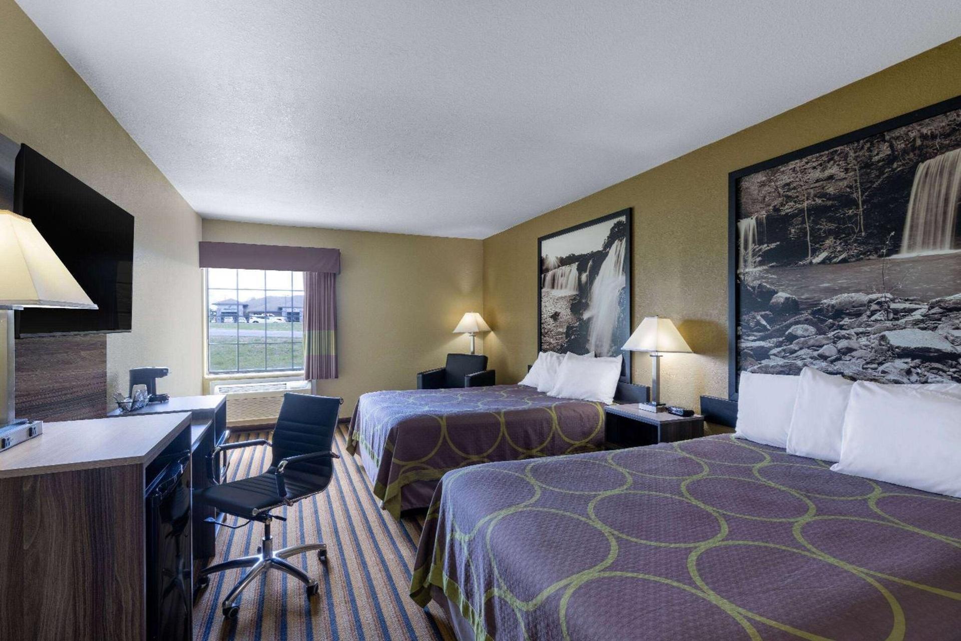 Super 8 by Wyndham Nixa/Springfield Area photo 19