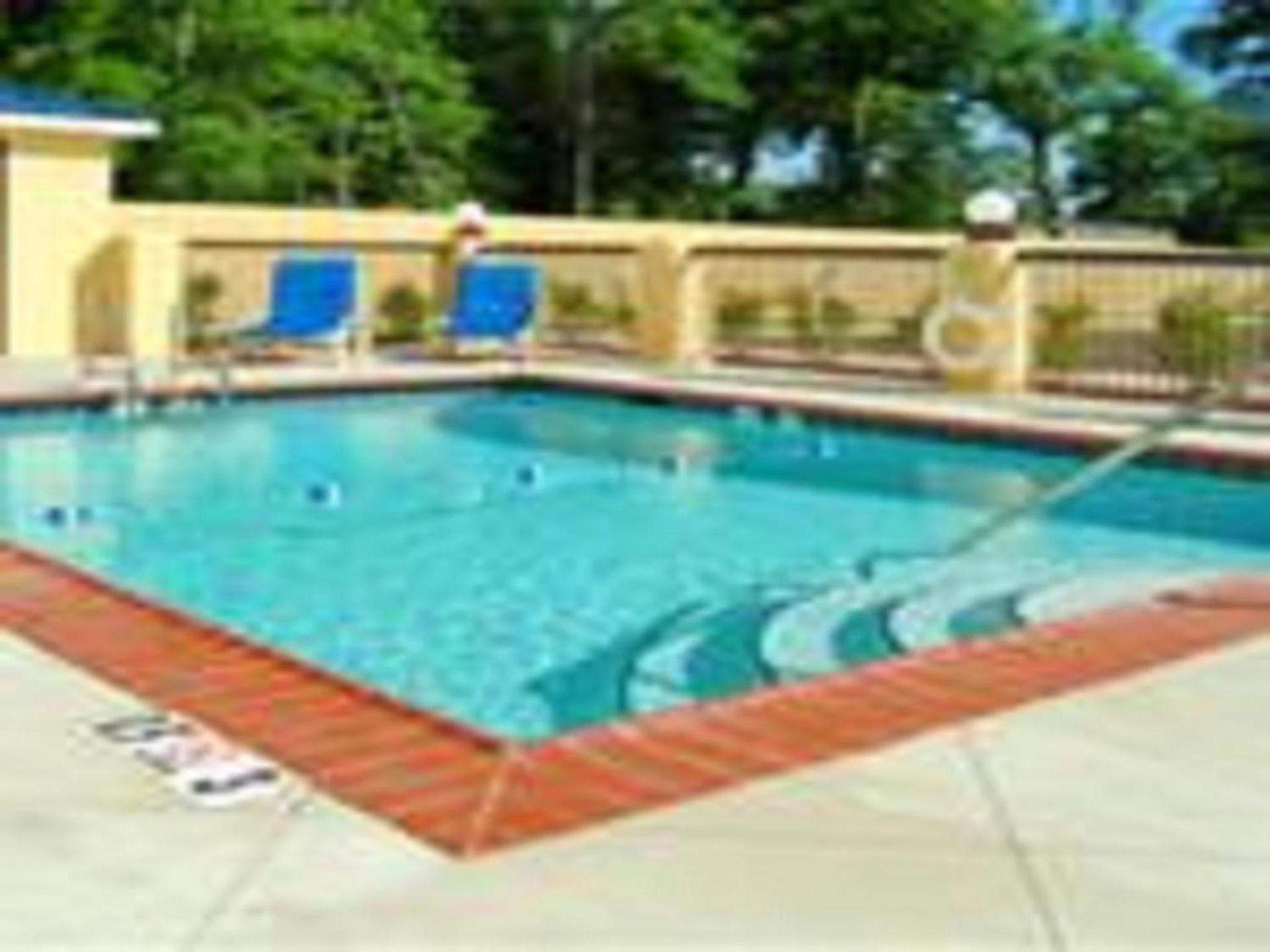 Days Inn by Wyndham Semmes Mobile photo 20