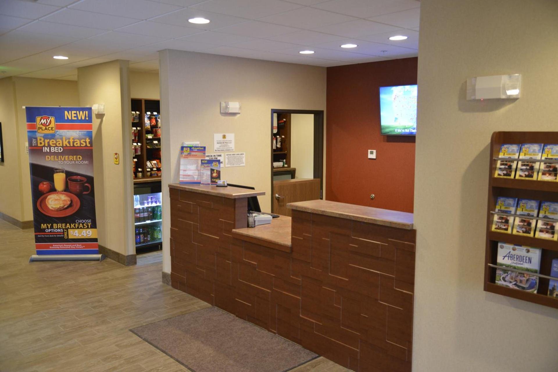 My Place Hotel-Fort Pierre, SD photo 2
