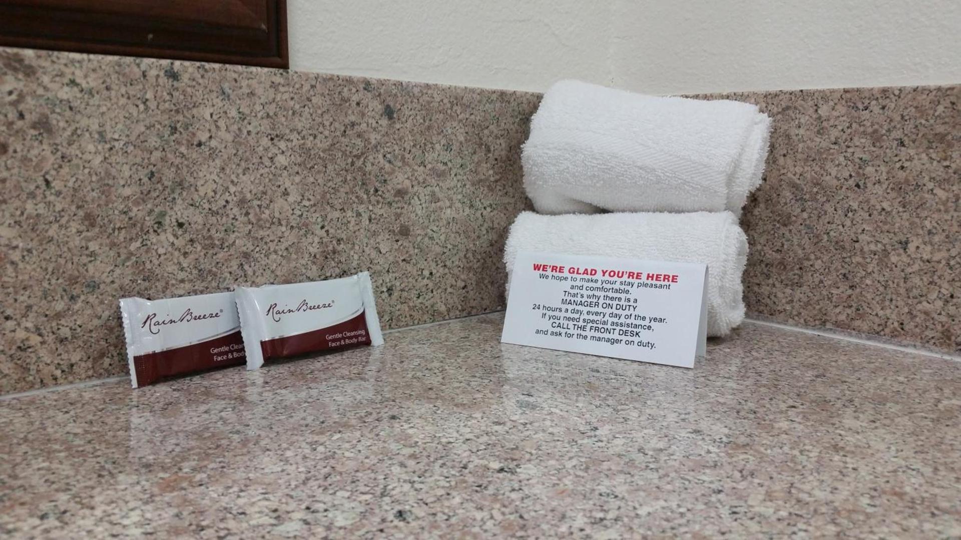 Kona Inn Motel Anaheim photo 19
