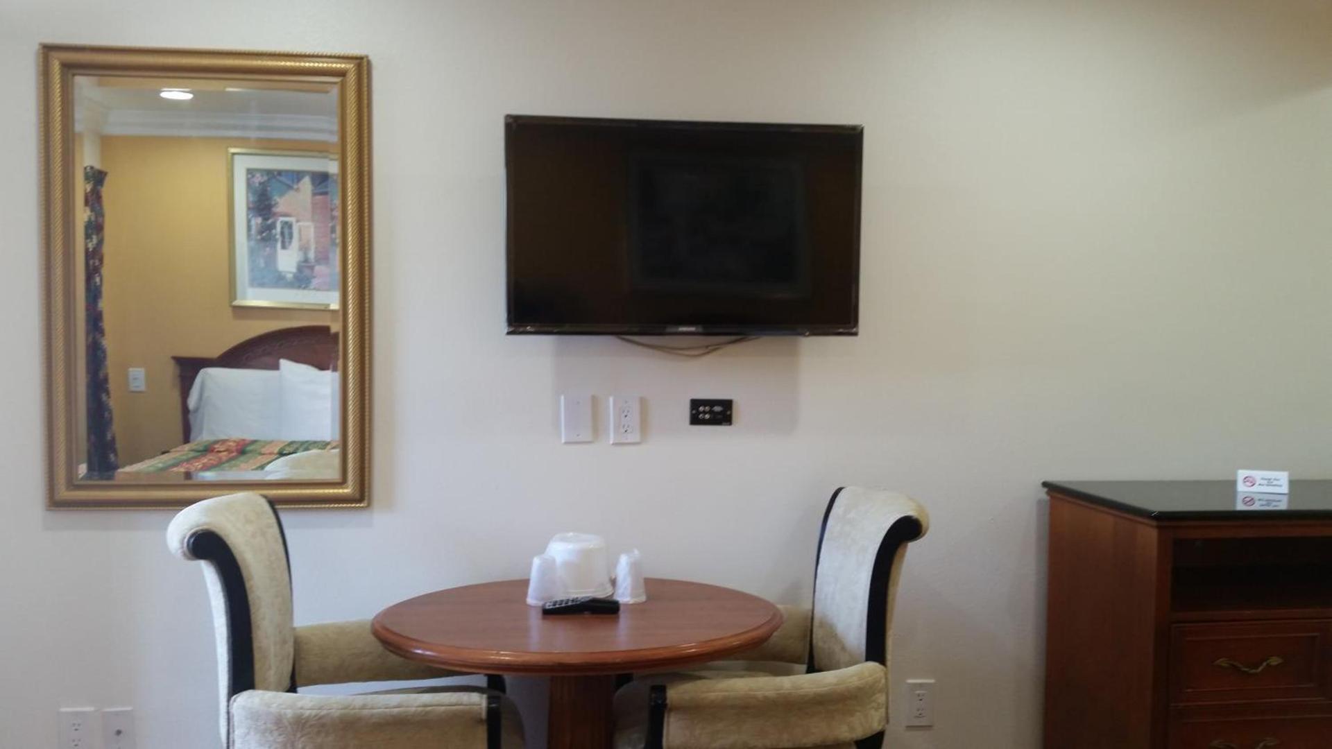 Kona Inn Motel Anaheim photo 14