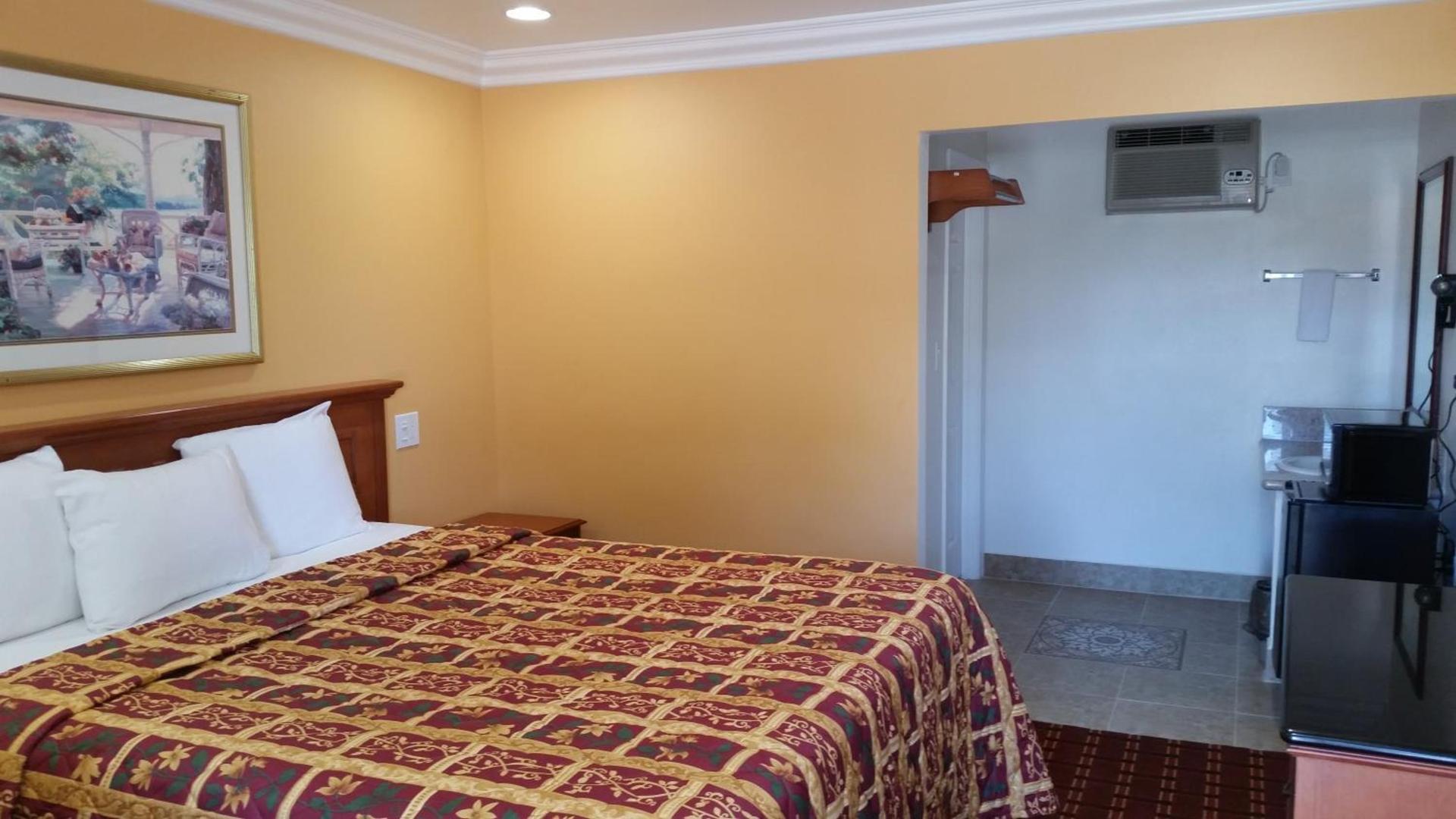 Kona Inn Motel Anaheim photo 12