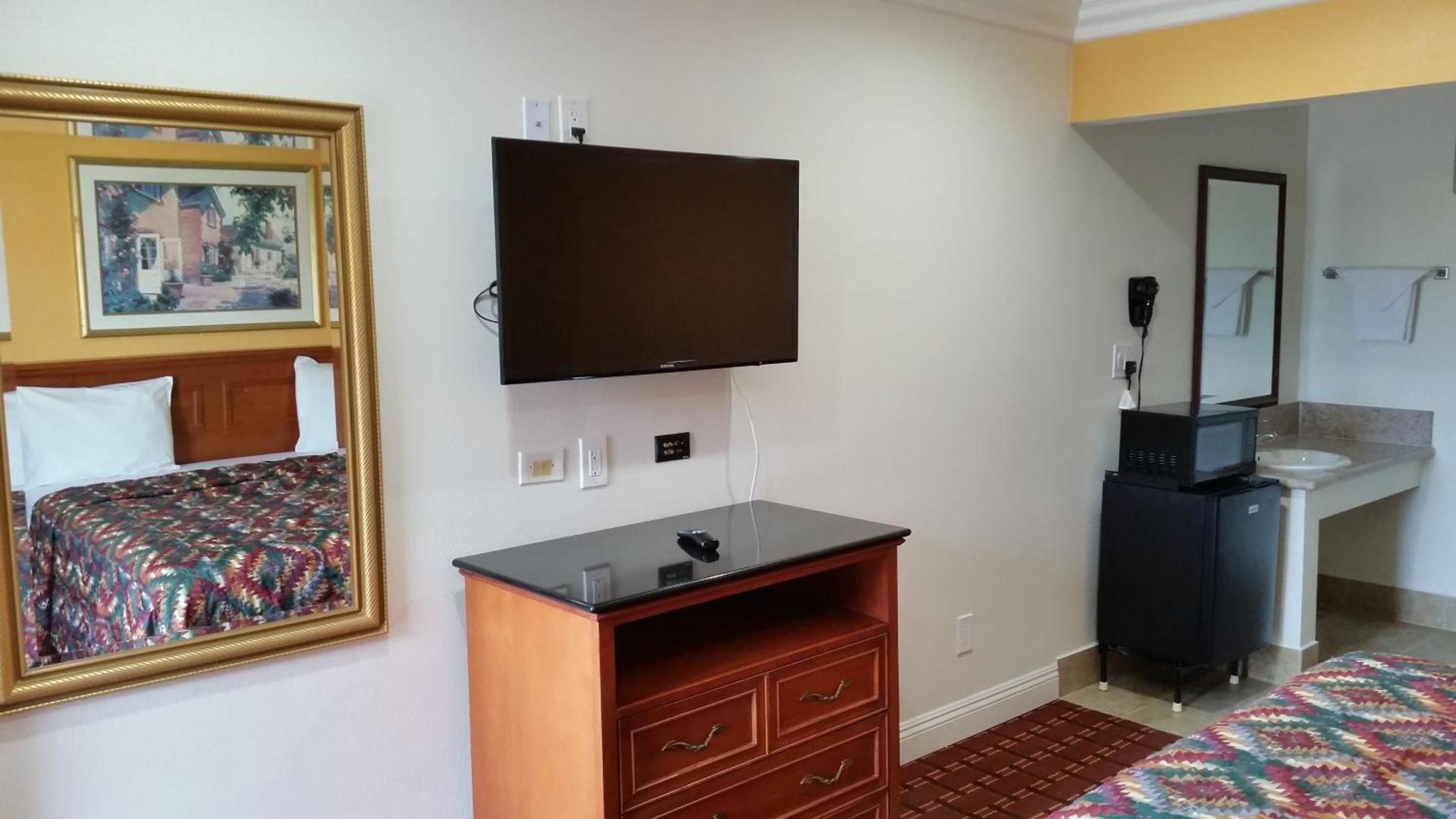 Kona Inn Motel Anaheim photo 31