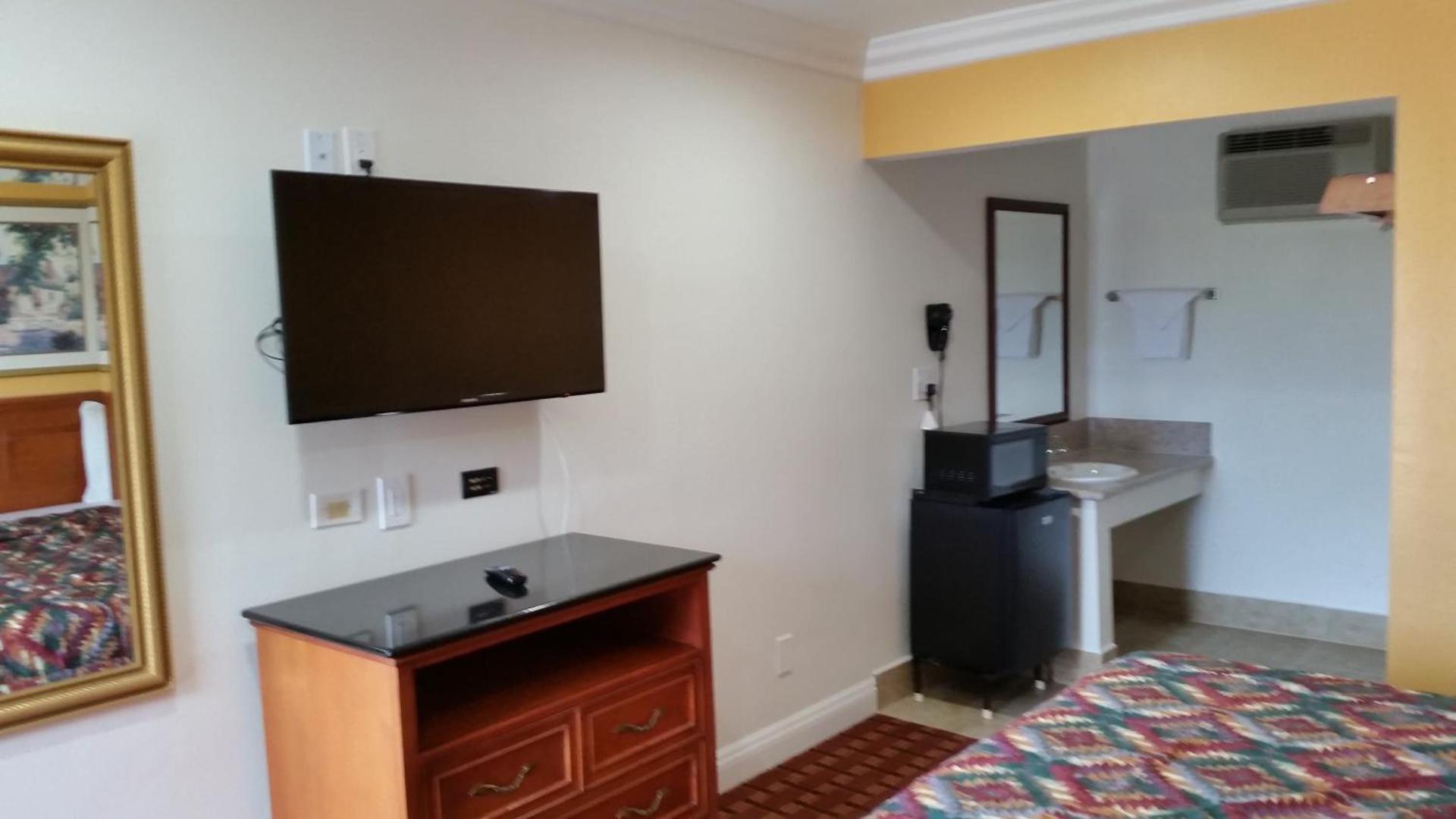 Kona Inn Motel Anaheim photo 4