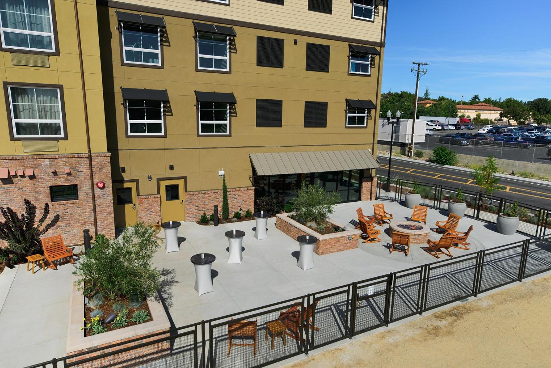 Oxford Suites Paso Robles photo 55