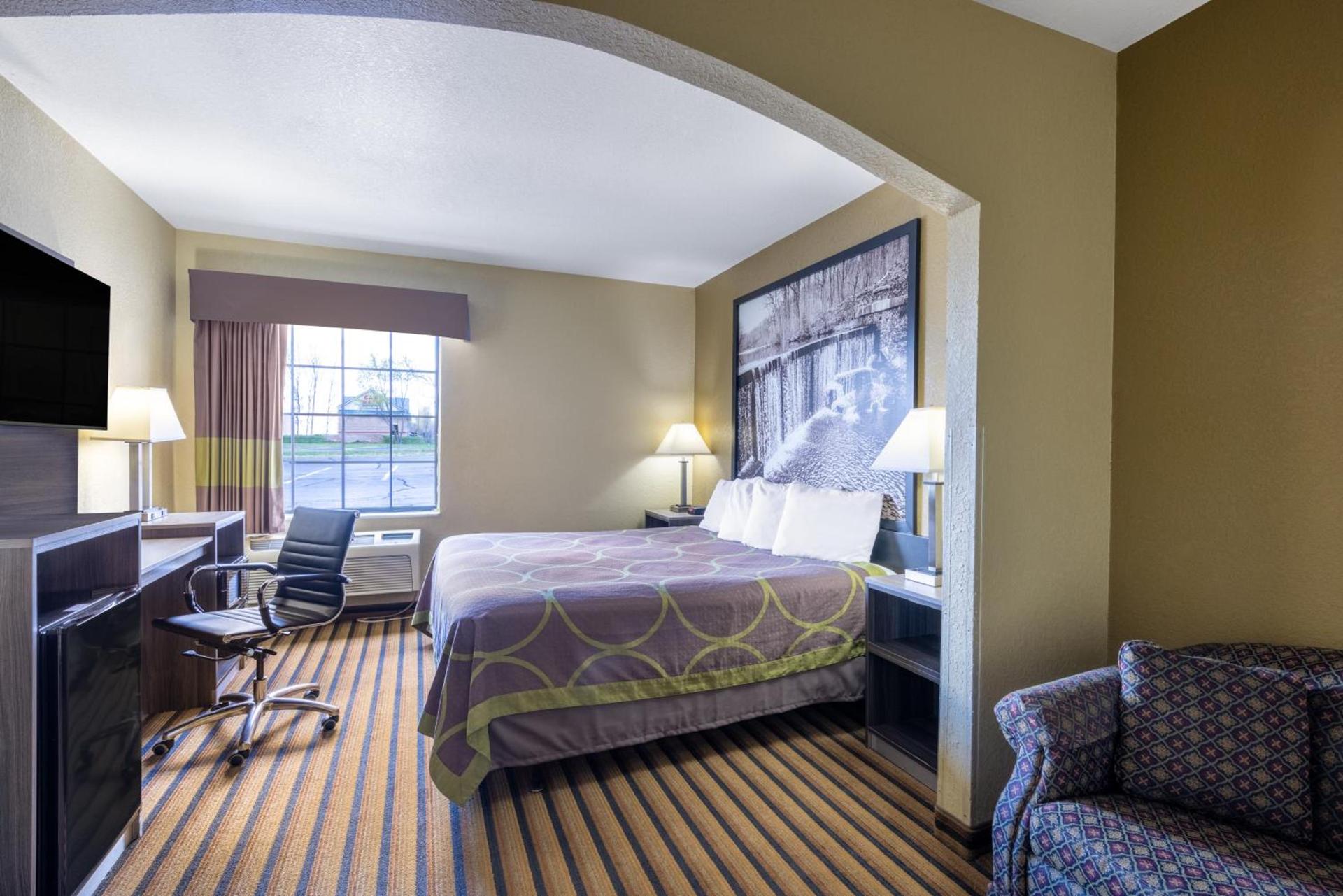 Super 8 by Wyndham Nixa/Springfield Area photo 38