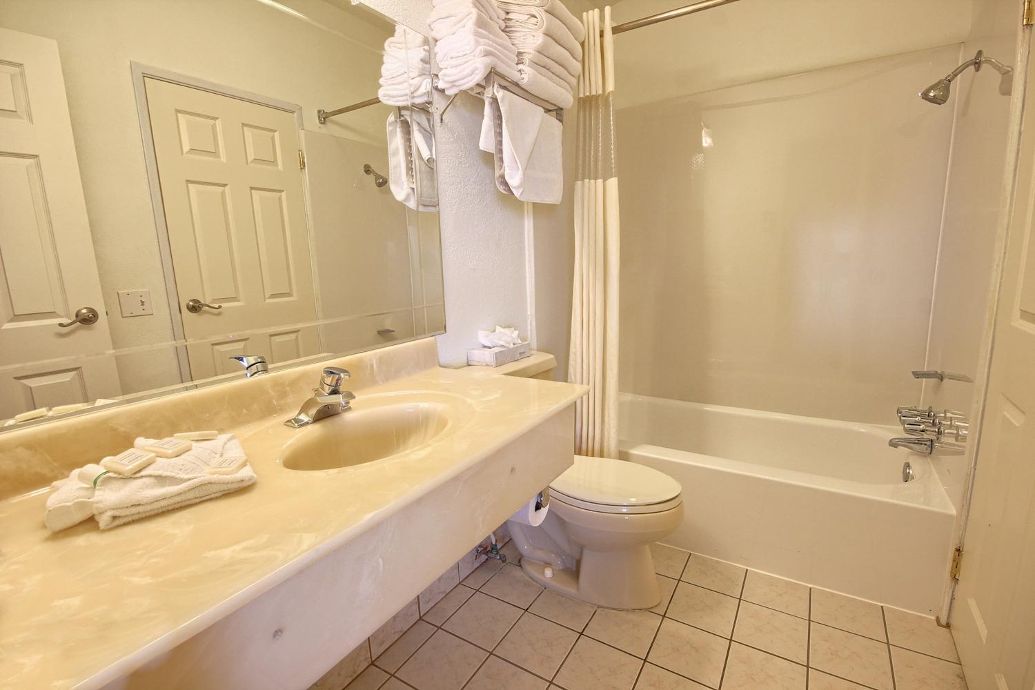 San Simeon Lodge photo 7