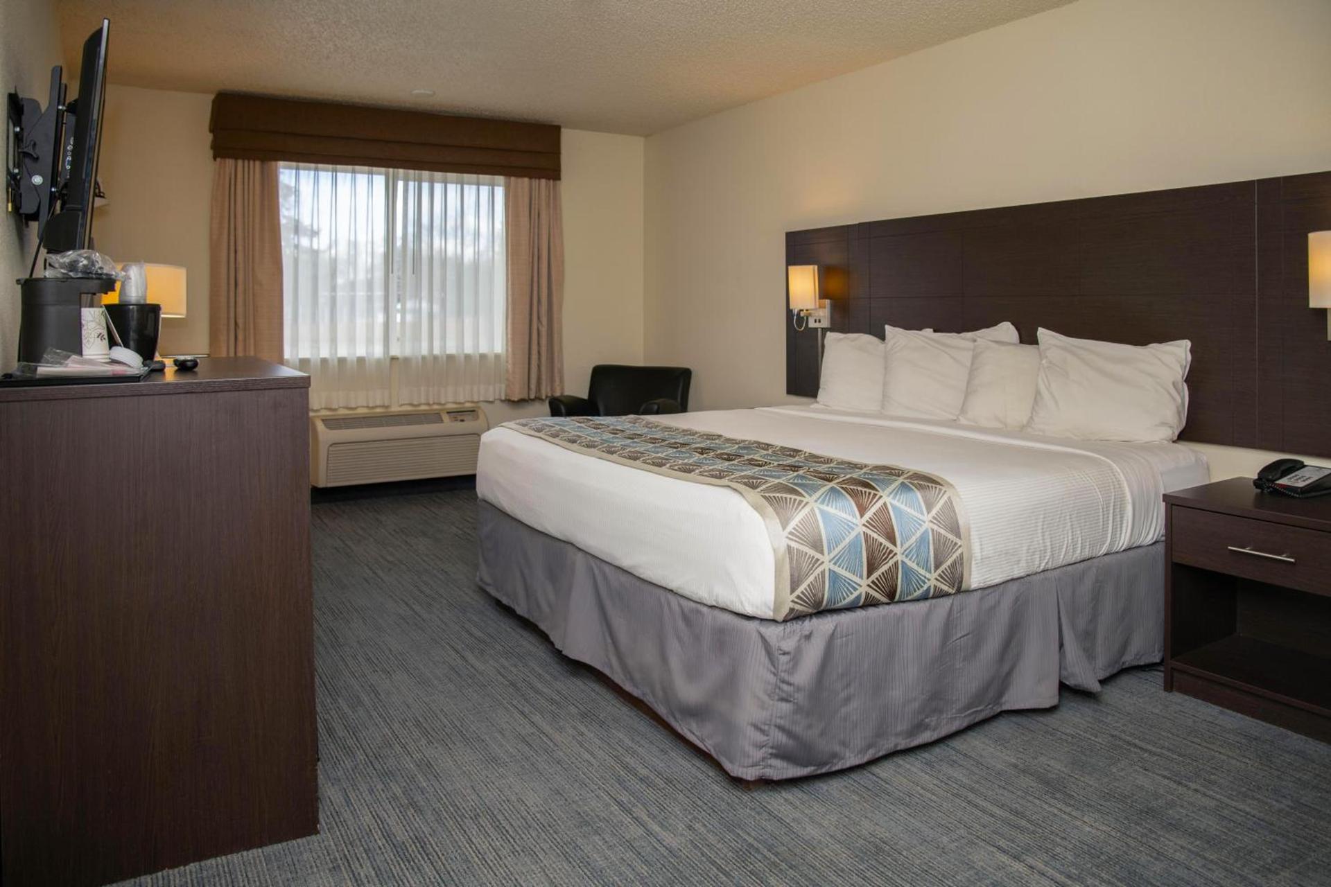 SureStay Plus by Best Western Montrose photo 36