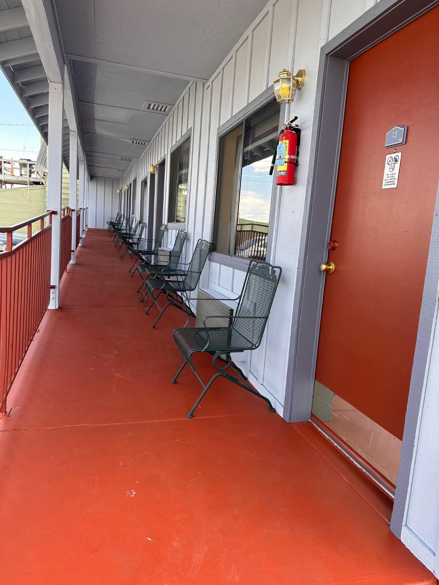 Yosemite Gateway Motel photo 39