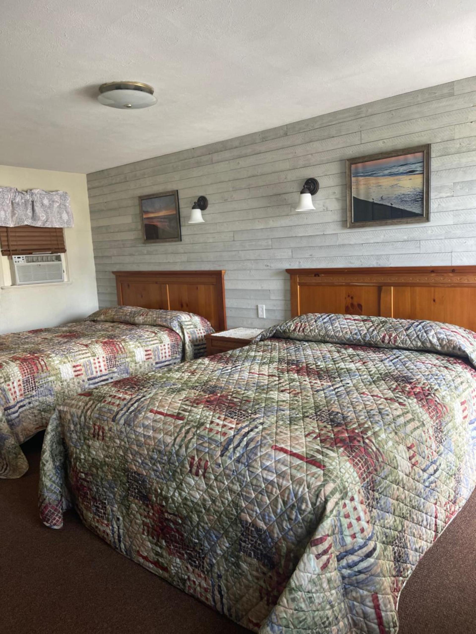 Boulevard Motel photo 16