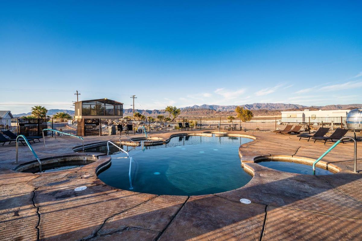 Delight's Hot Springs Resort photo 85
