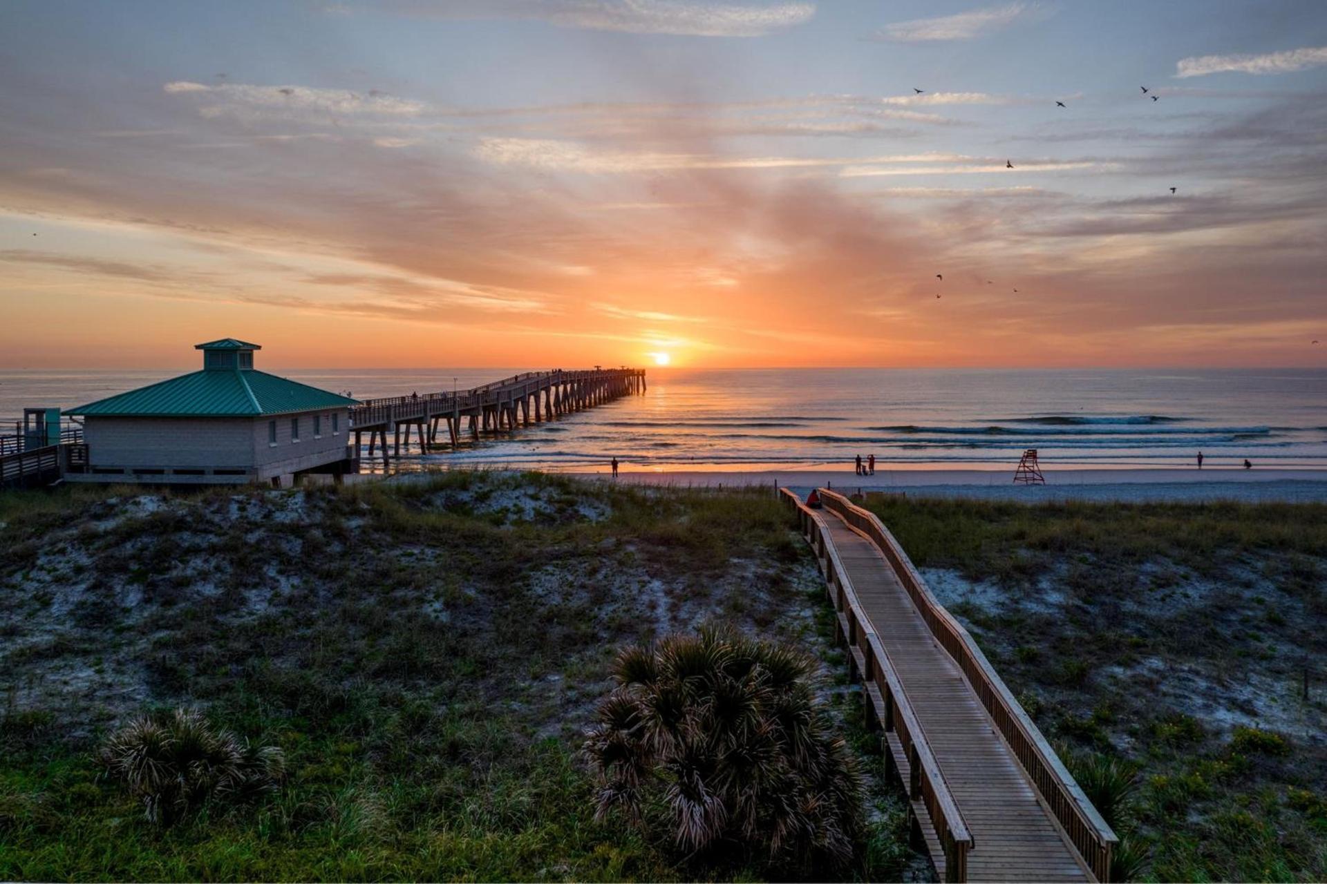 SpringHill Suites by Marriott Jacksonville Beach Oceanfront photo 11